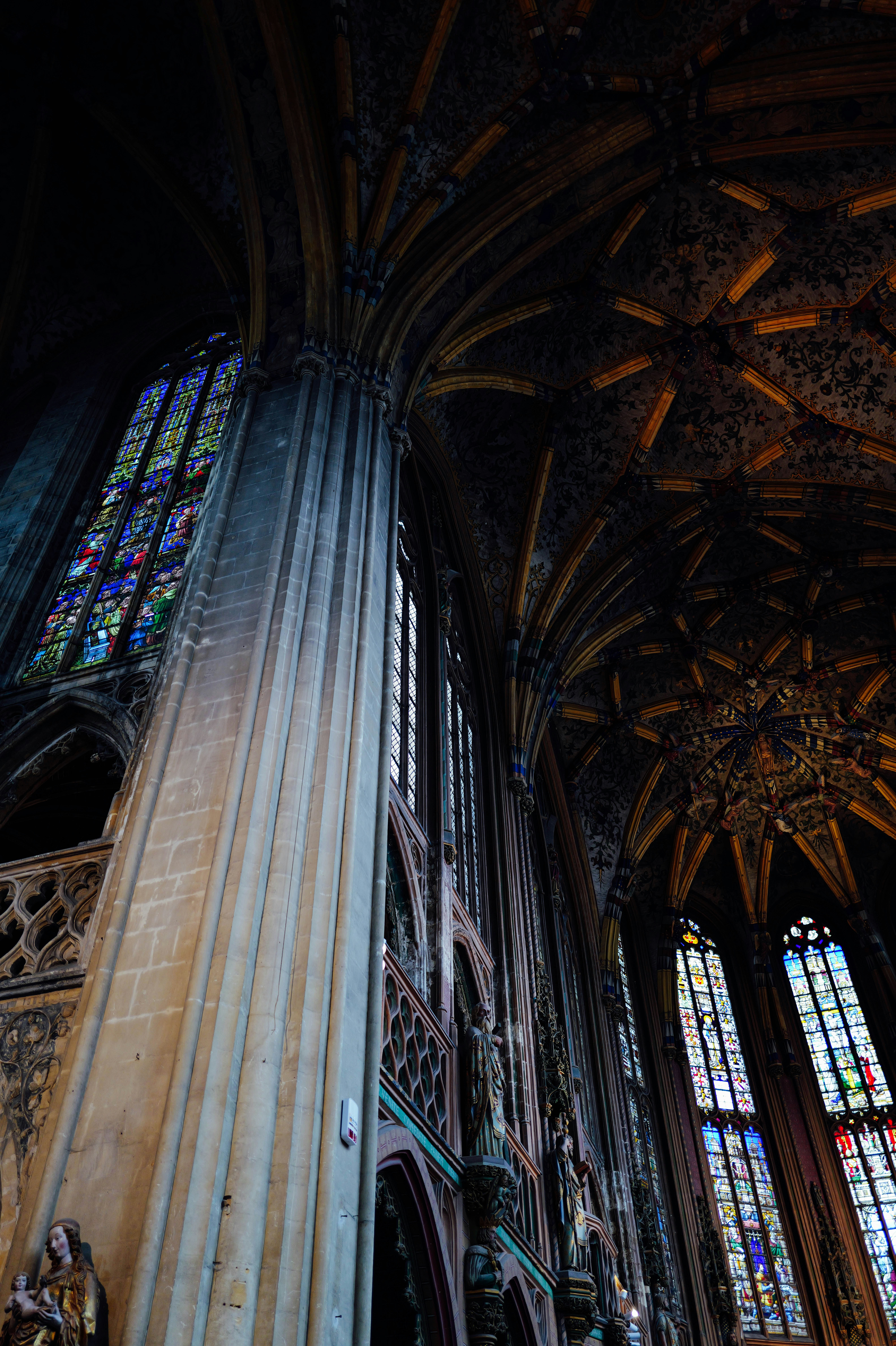 Photo by adrienolichon