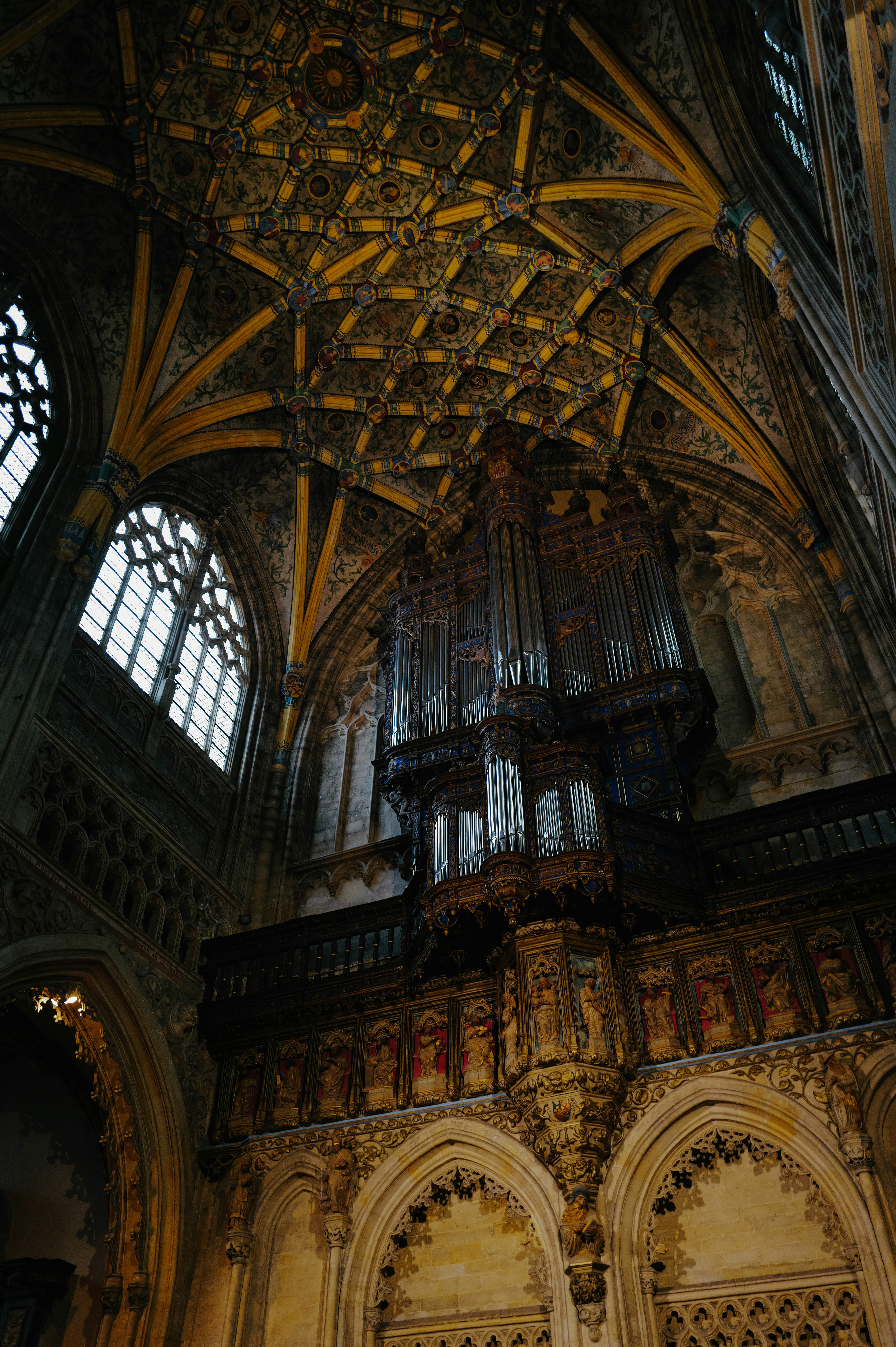 Photo by adrienolichon