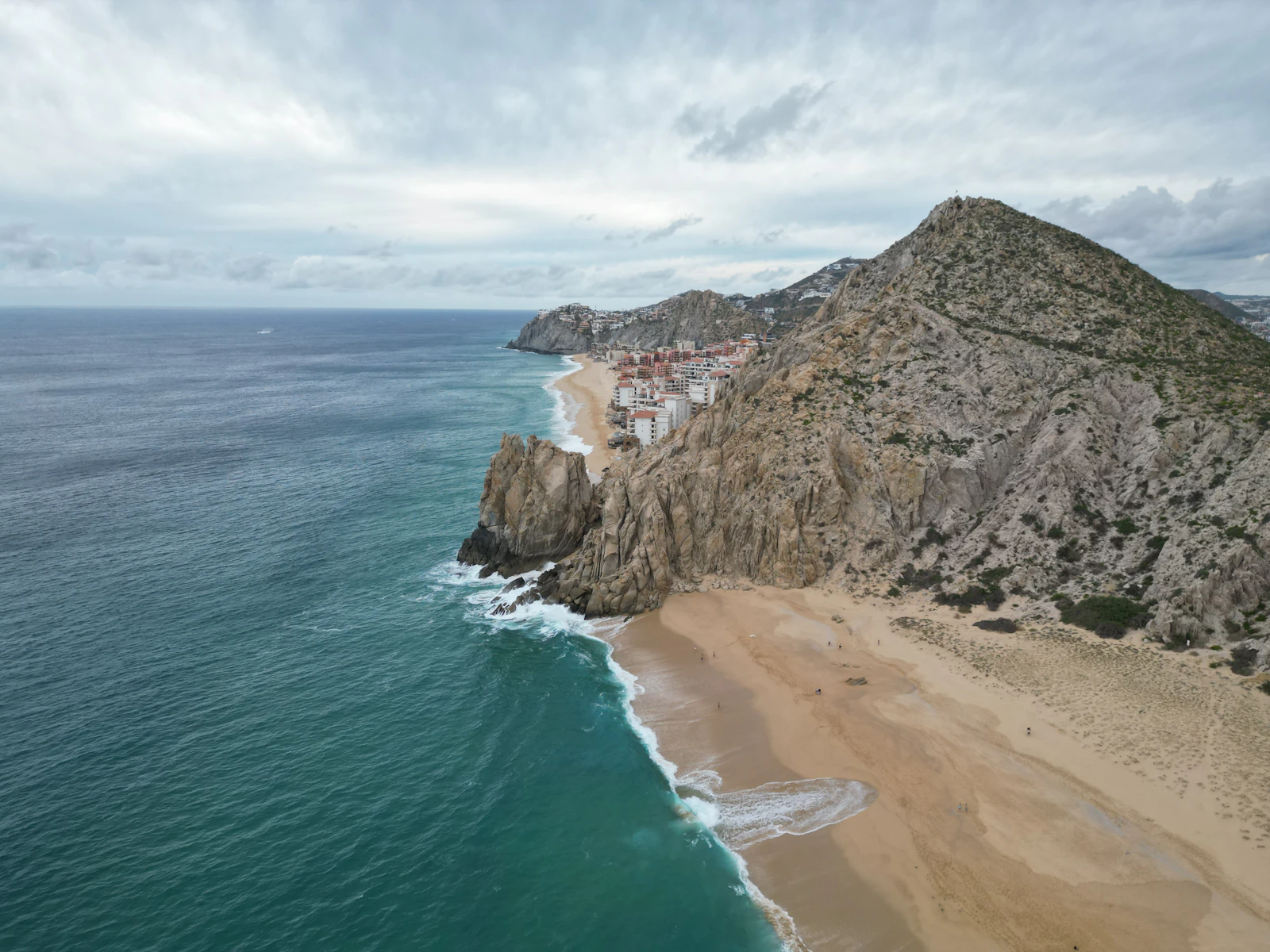Beach and cliff from above in Cabo San Lucas