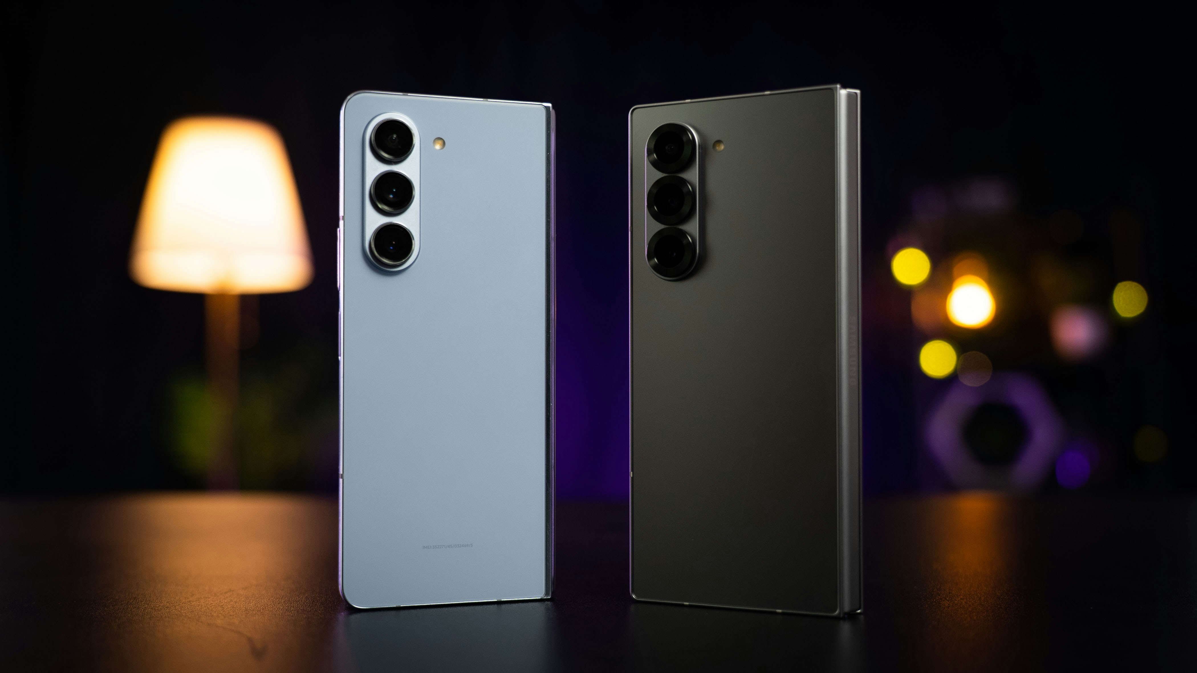 Galaxy Z Fold7, le custodie ufficiali di Samsung rivelano il design del foldable