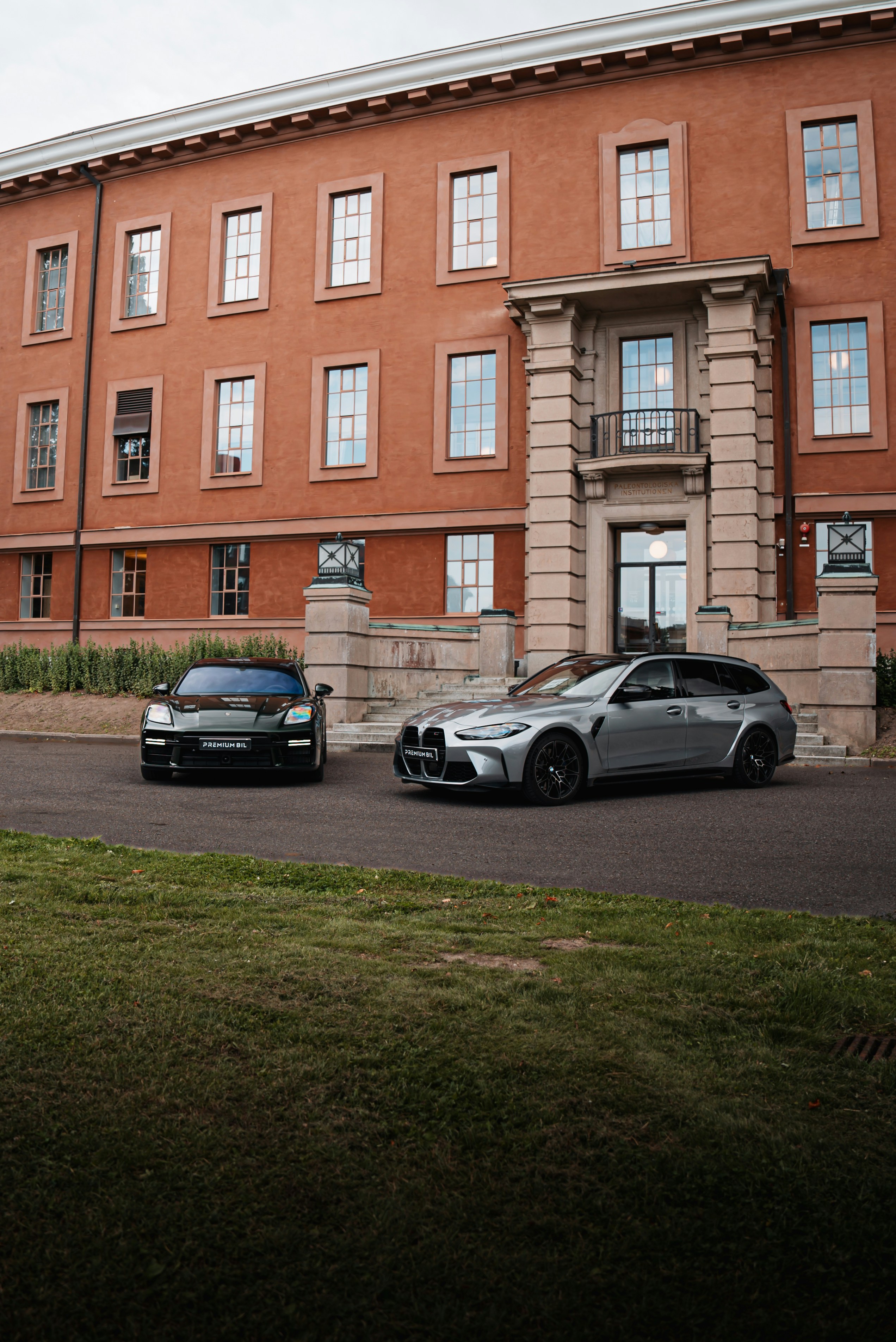 Photo by chris_cbmedia