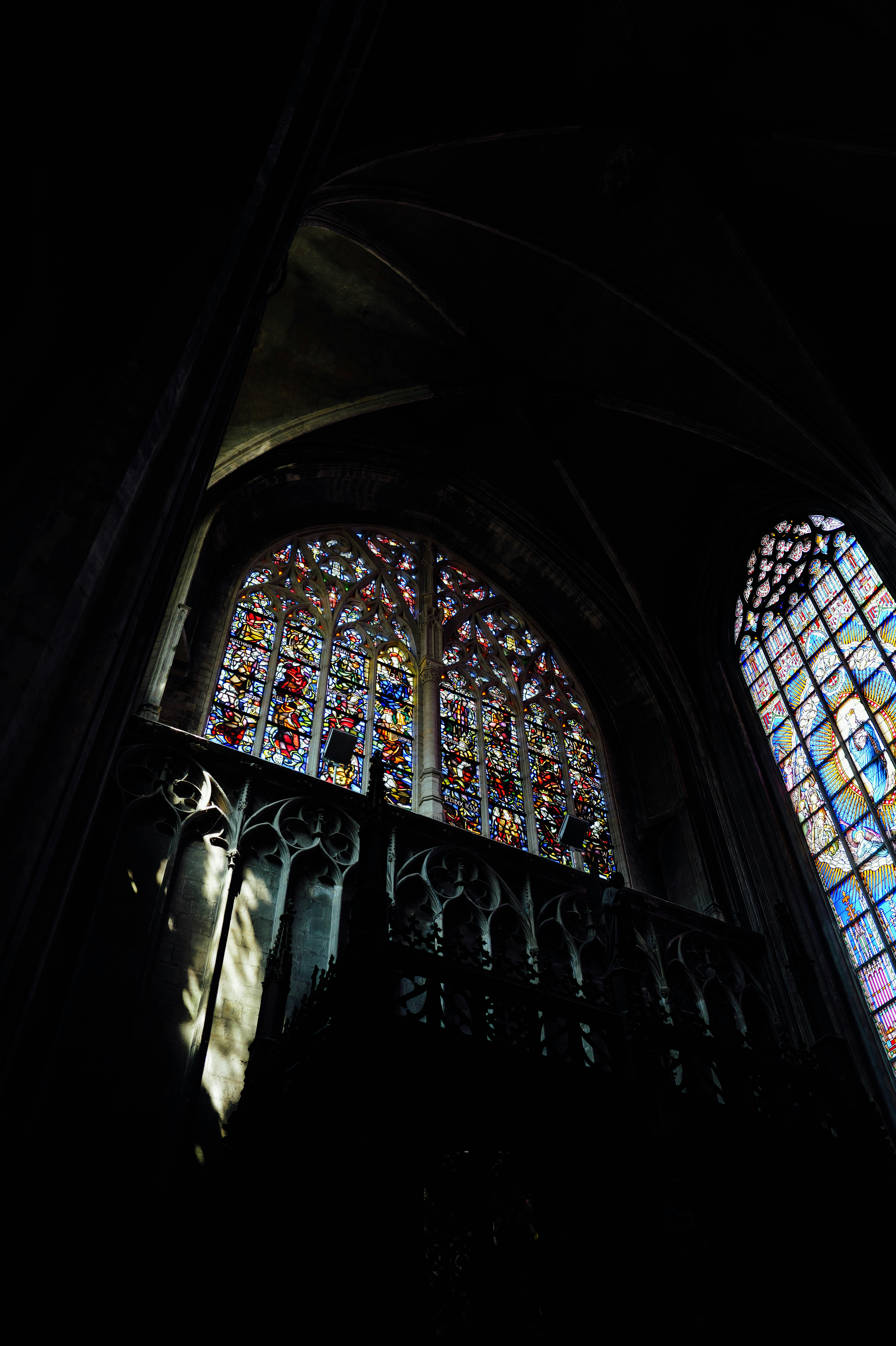 Photo by adrienolichon