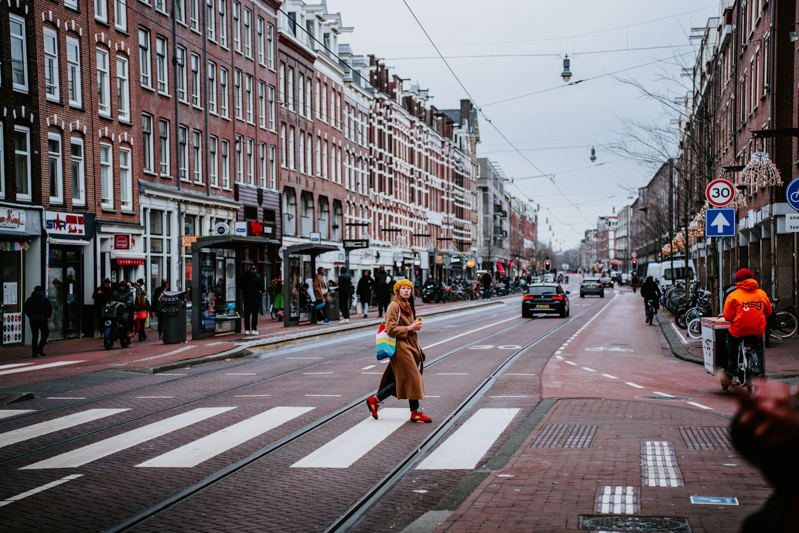 L’économie du donut appliquée : Amsterdam, ton exemple daté qui marque en CSH