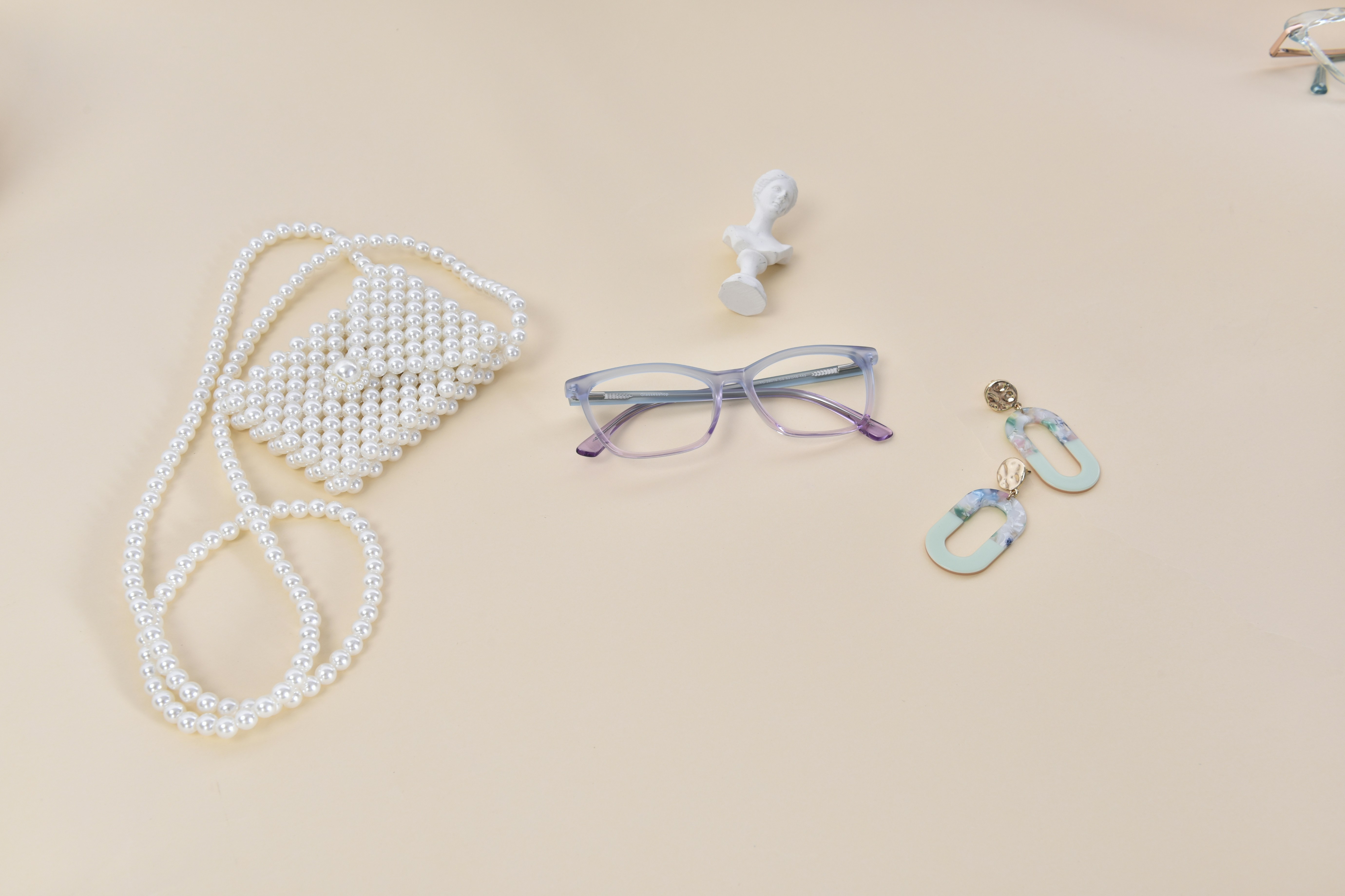 Photo by glassesshop_9