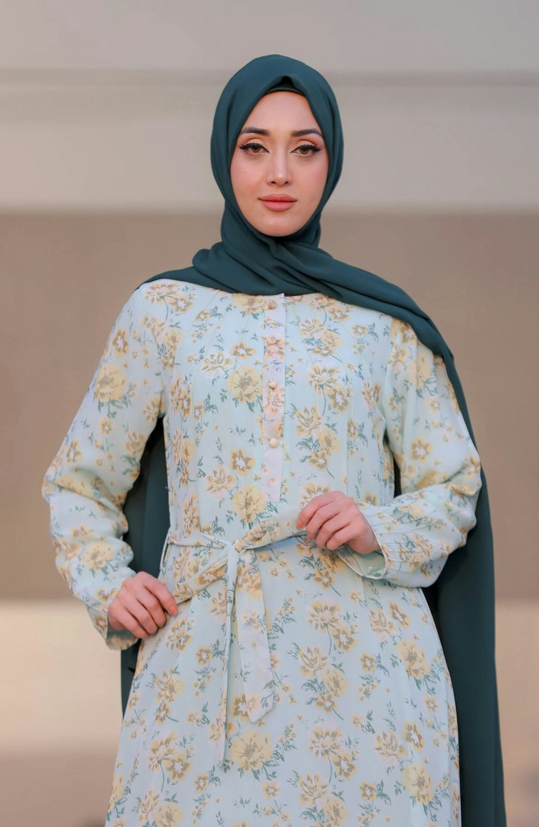 Stylish abaya with buttons