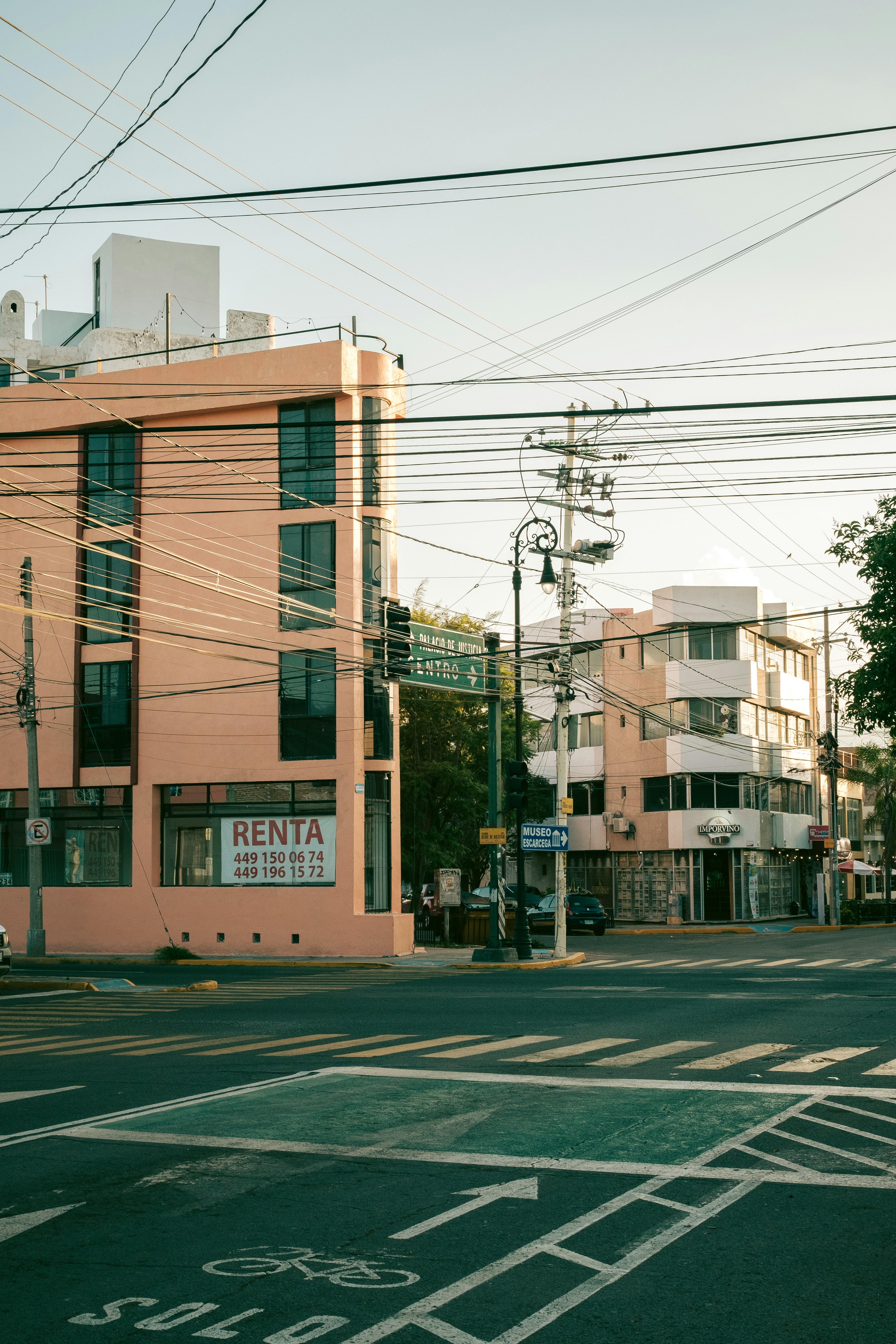 Photo by alex_quezada