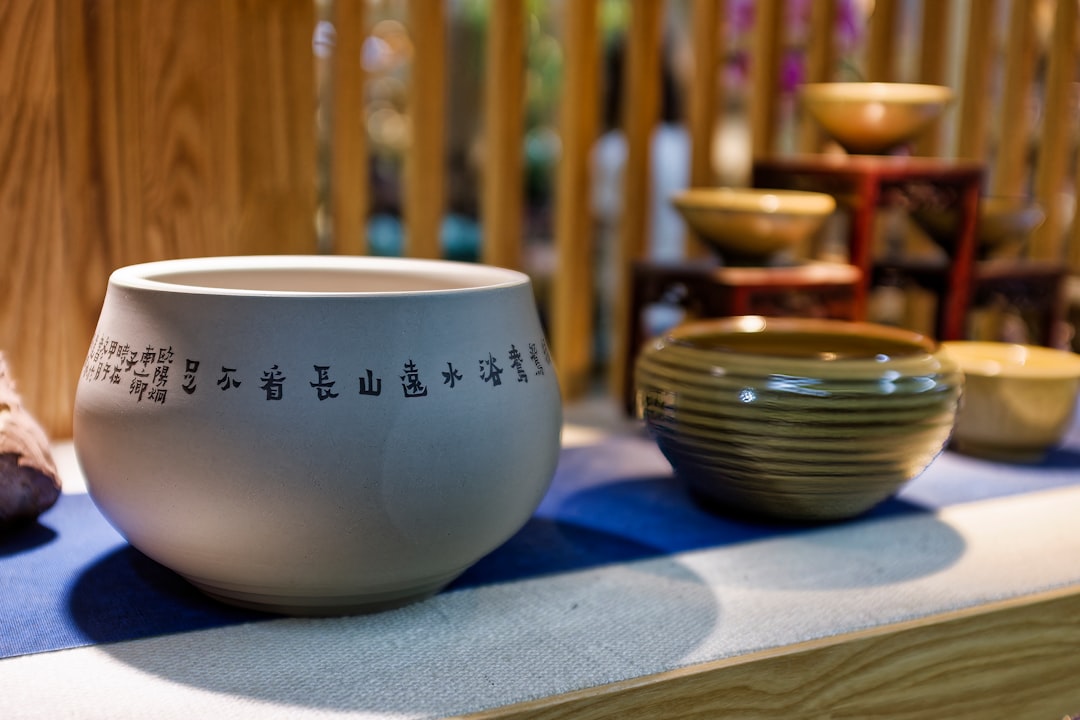 金継ぎの誕生――室町時代と茶の湯文化 和食器