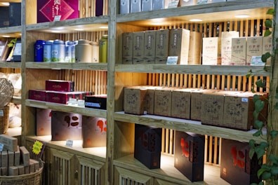 A room filled with lots of shelves filled with boxes