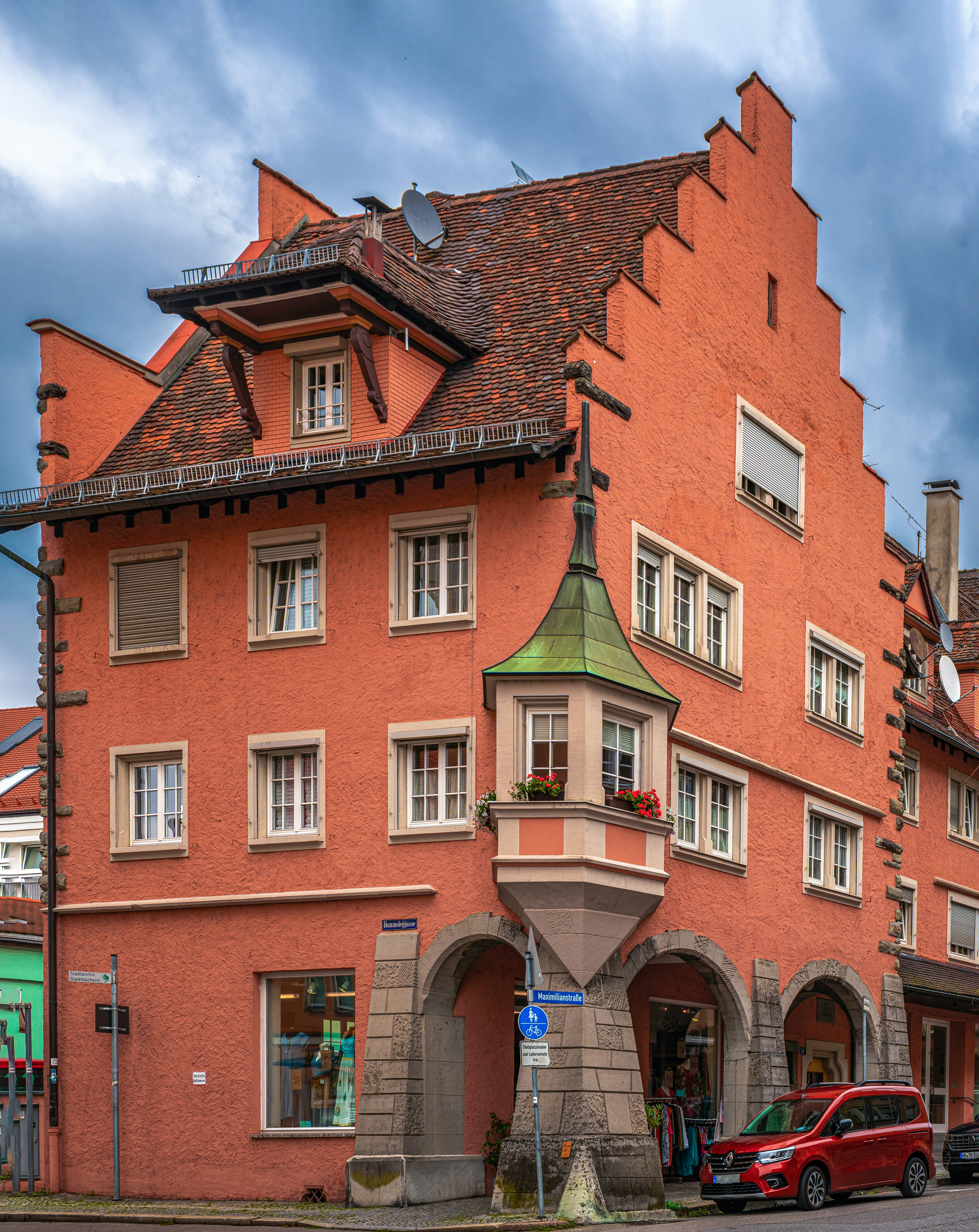 Photo by jahan_photobox