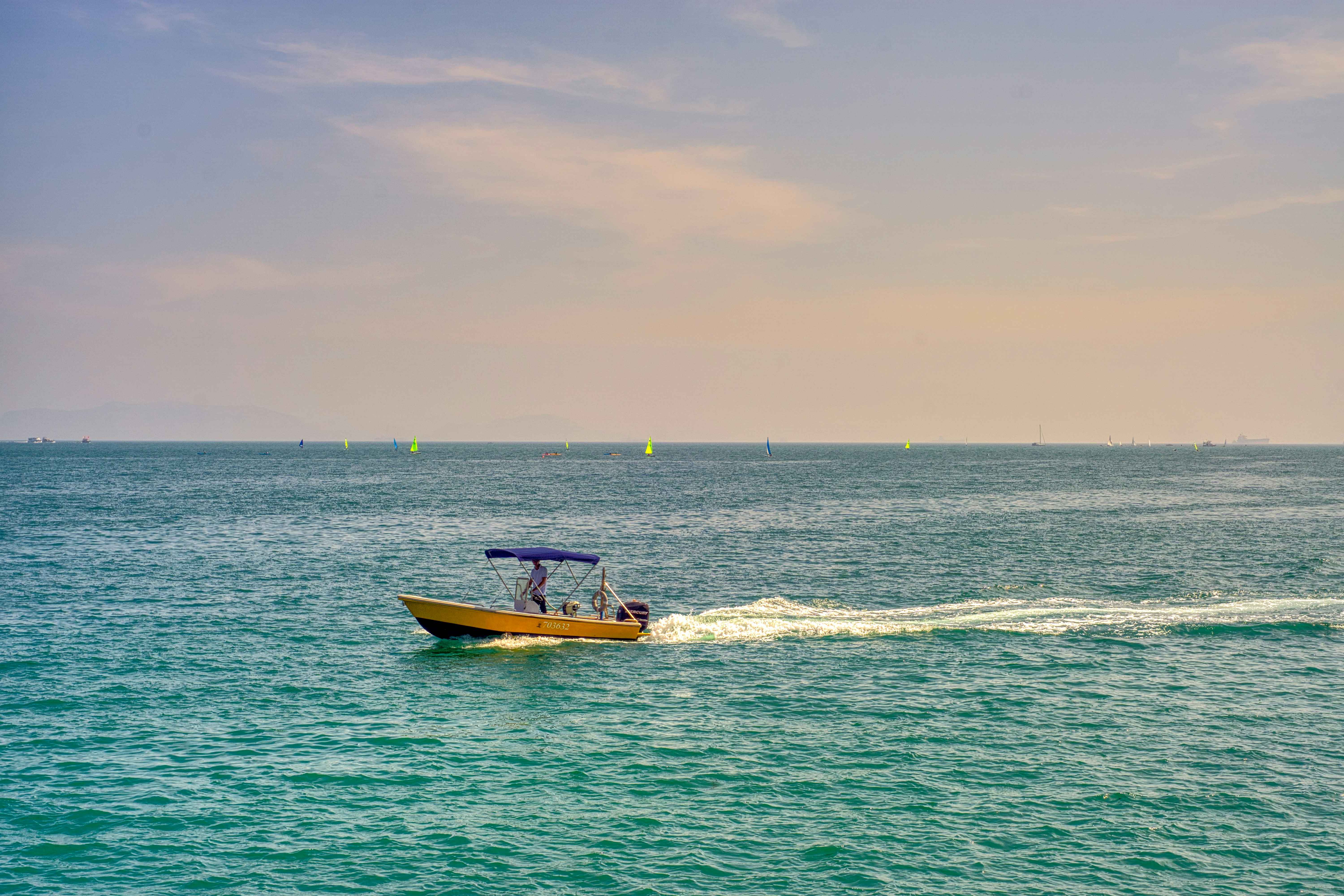 Photo by thomaskinto