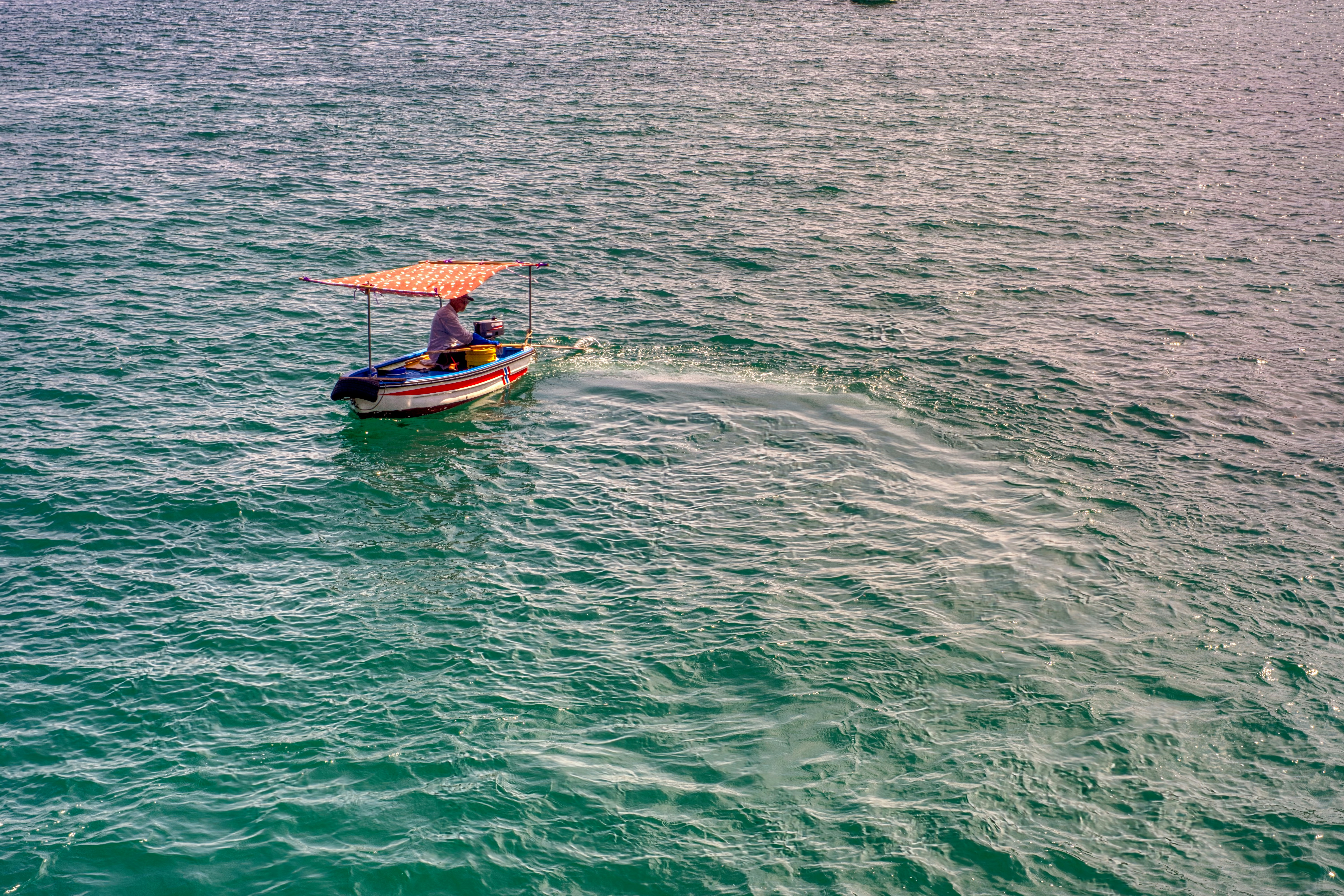 Photo by thomaskinto