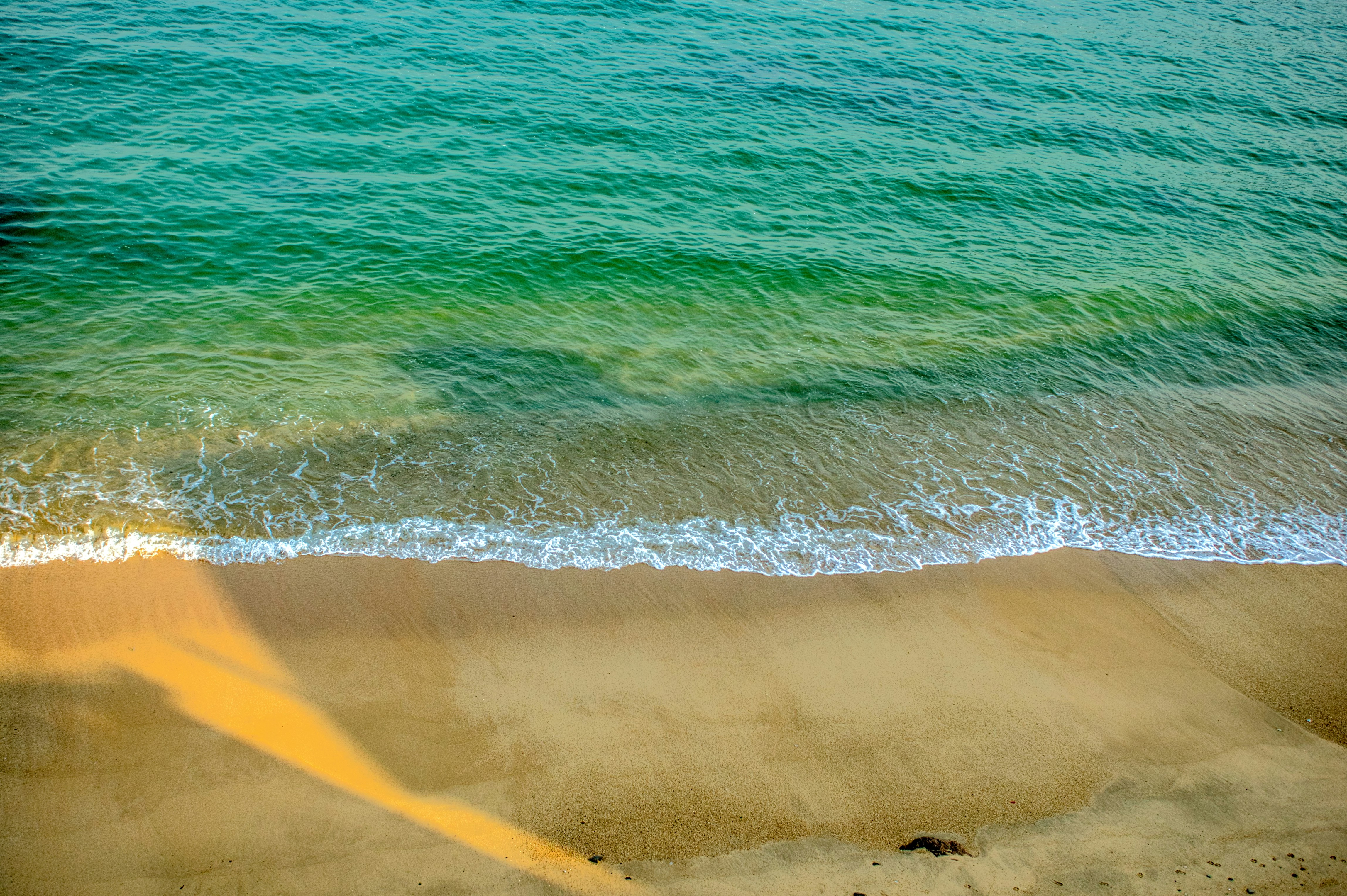 Photo by thomaskinto