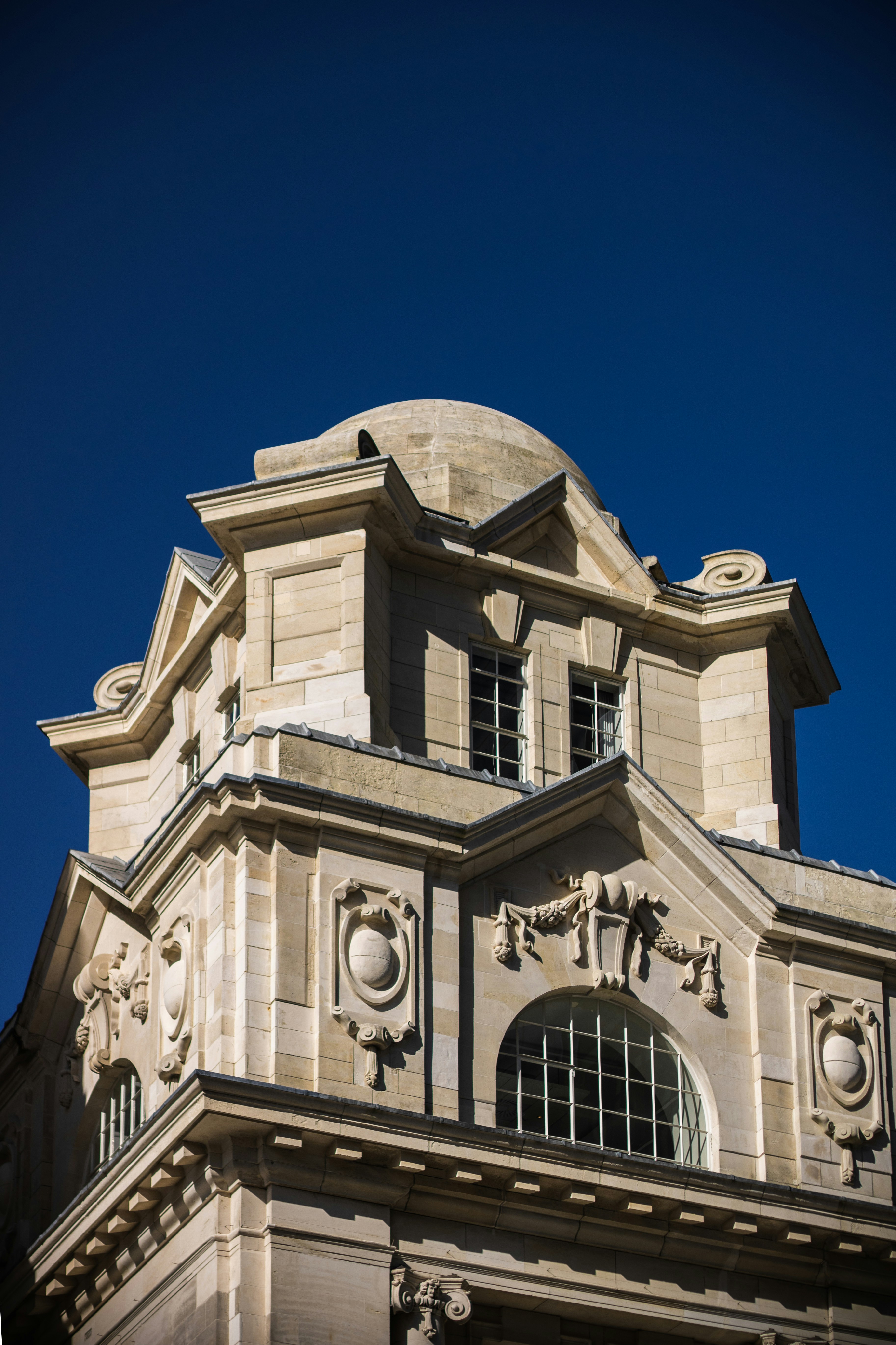 Photo by atelieruyjr