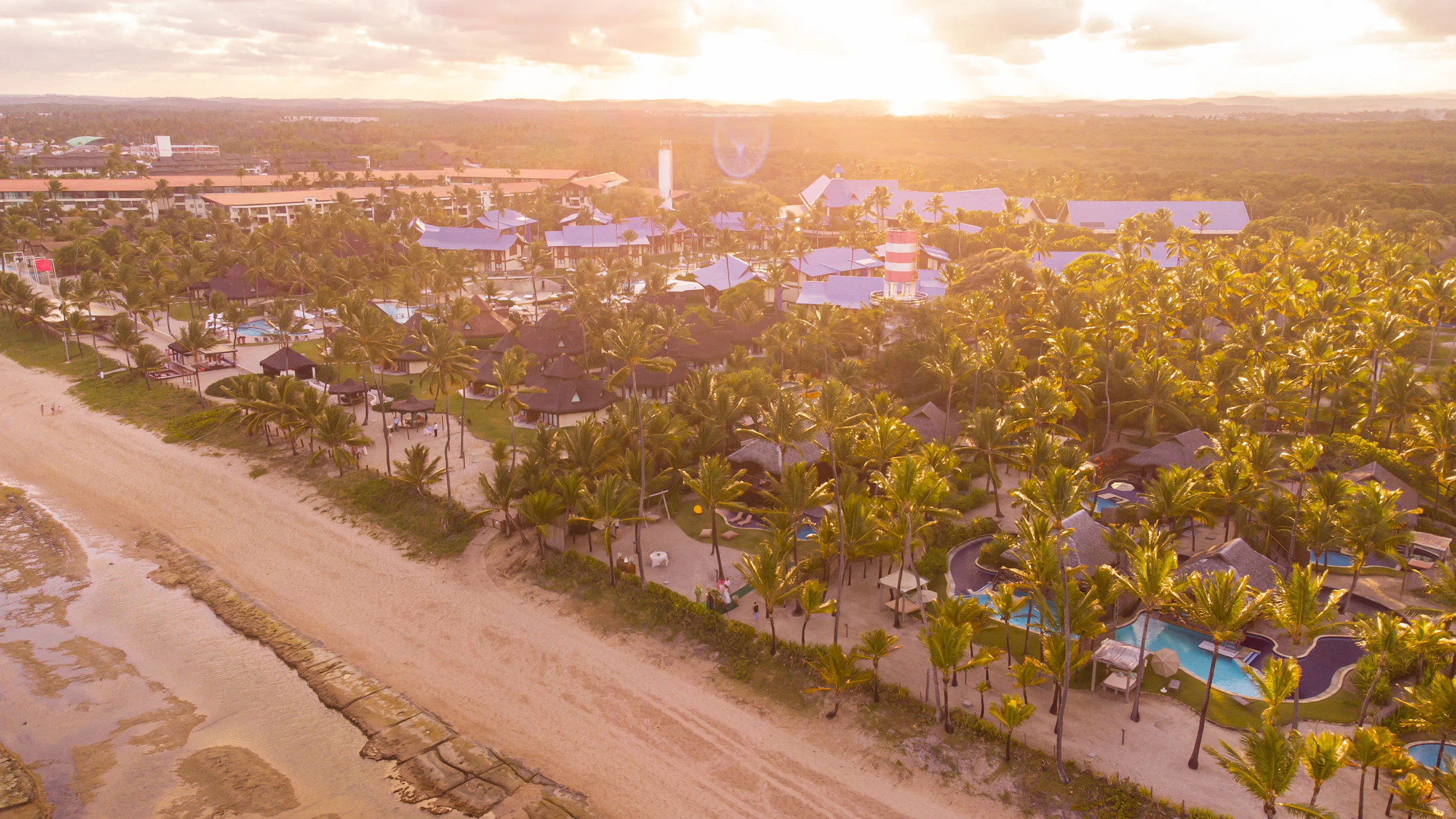 Vista aérea de playa en Brasil