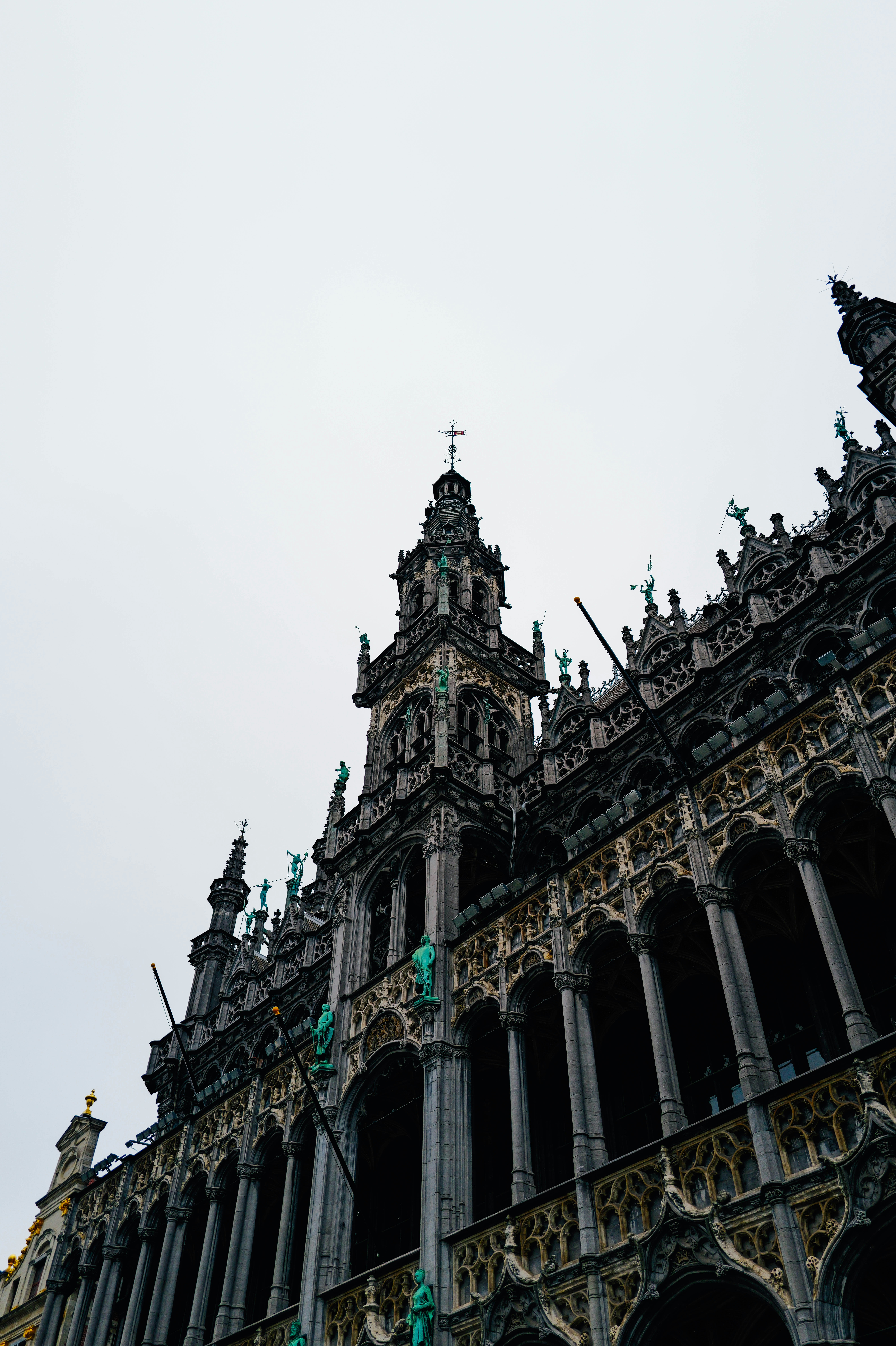 Photo by adrienolichon