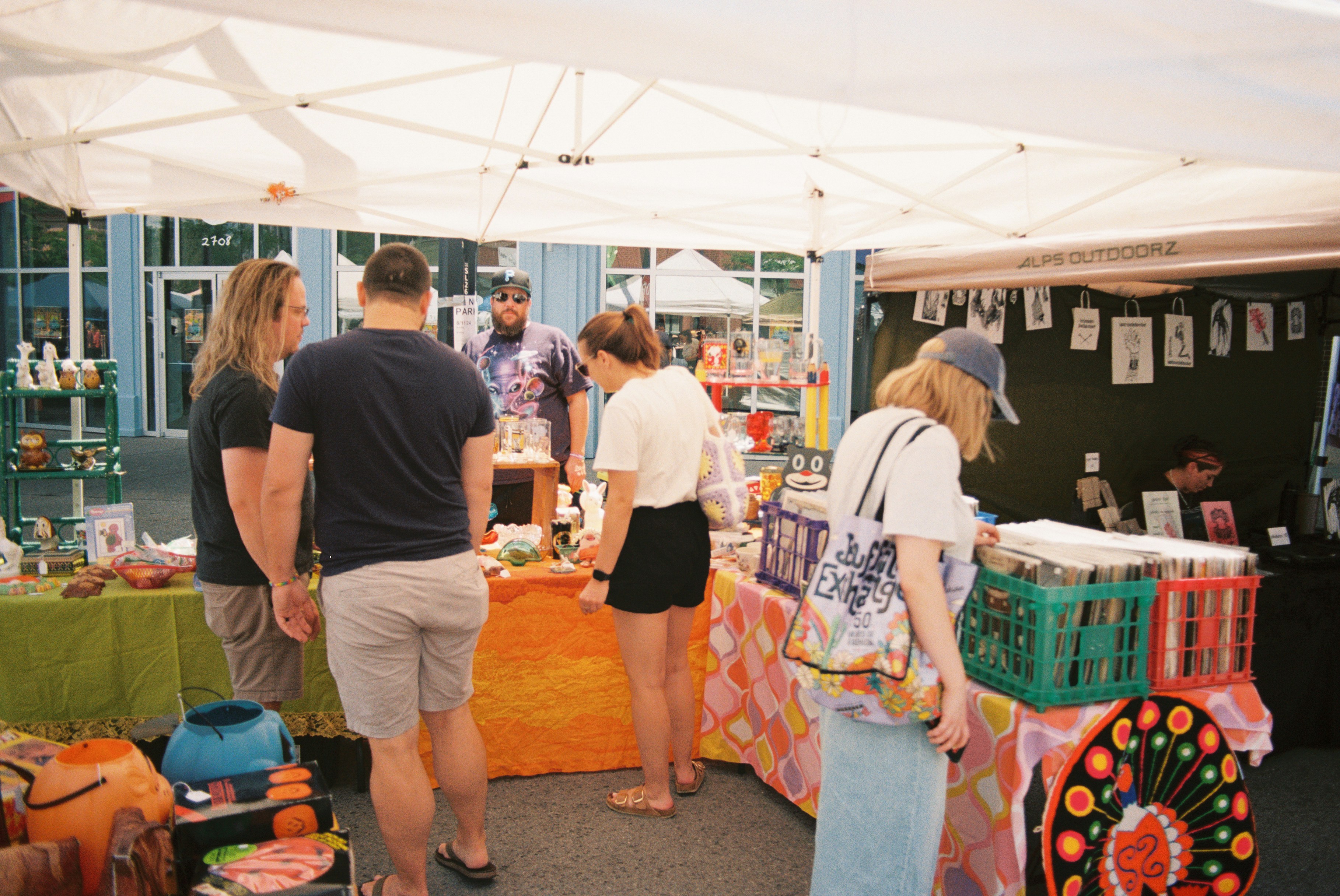 Photo by zhenyao_photo