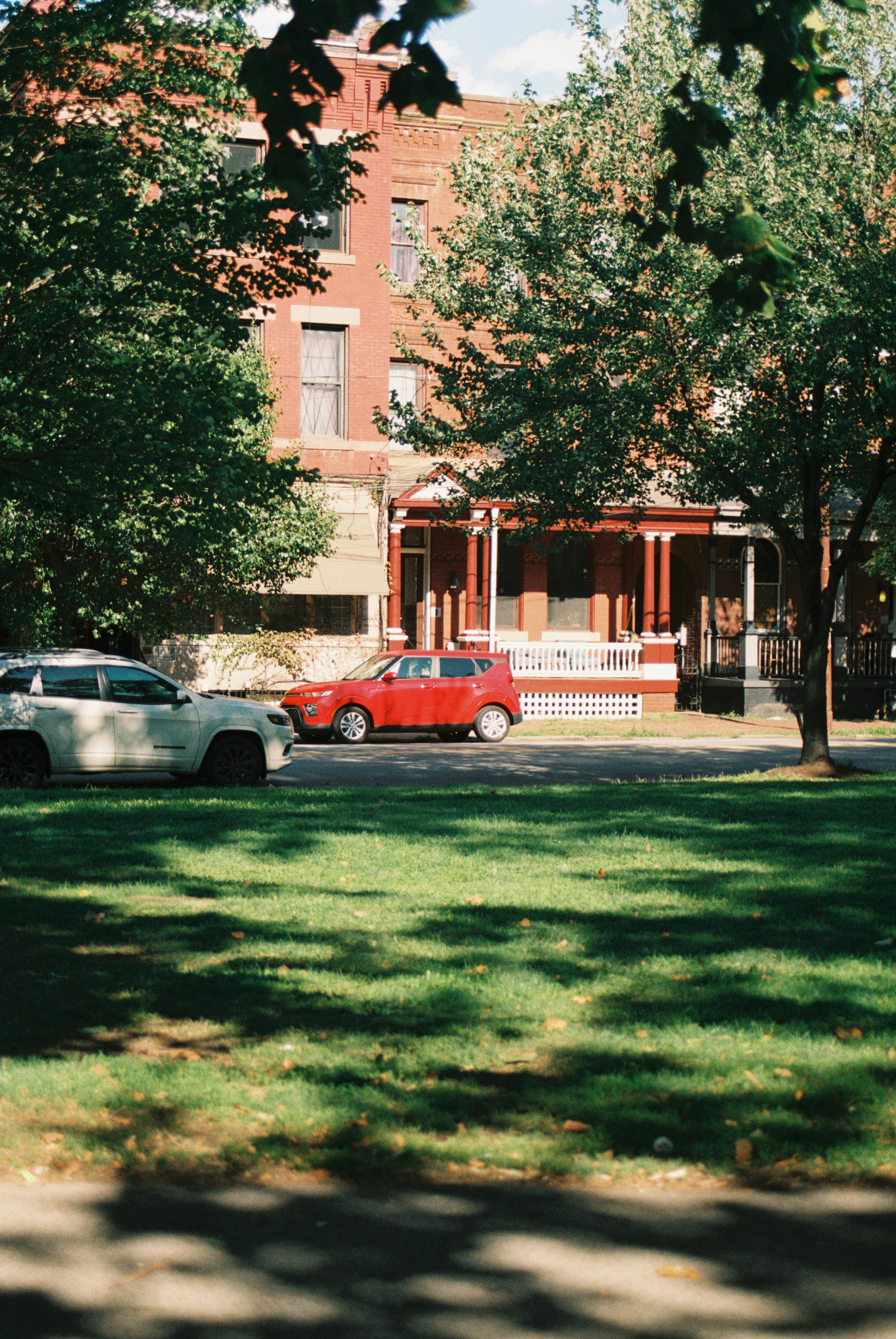 Photo by zhenyao_photo