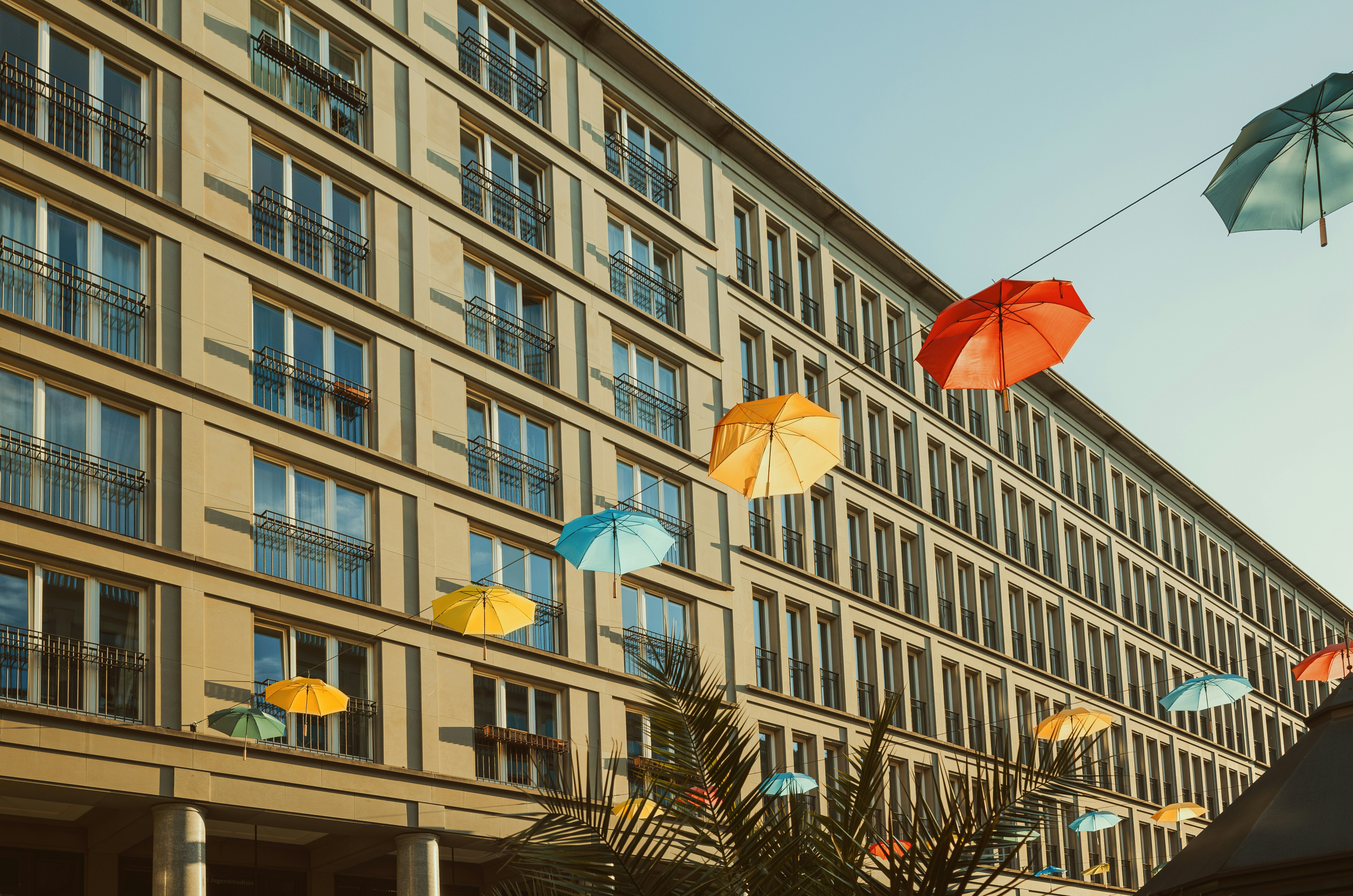 해외여행갈때 물을 어떻게 마셔야 하나요? 해외여행 중 물 마시기의 중요성과 방법