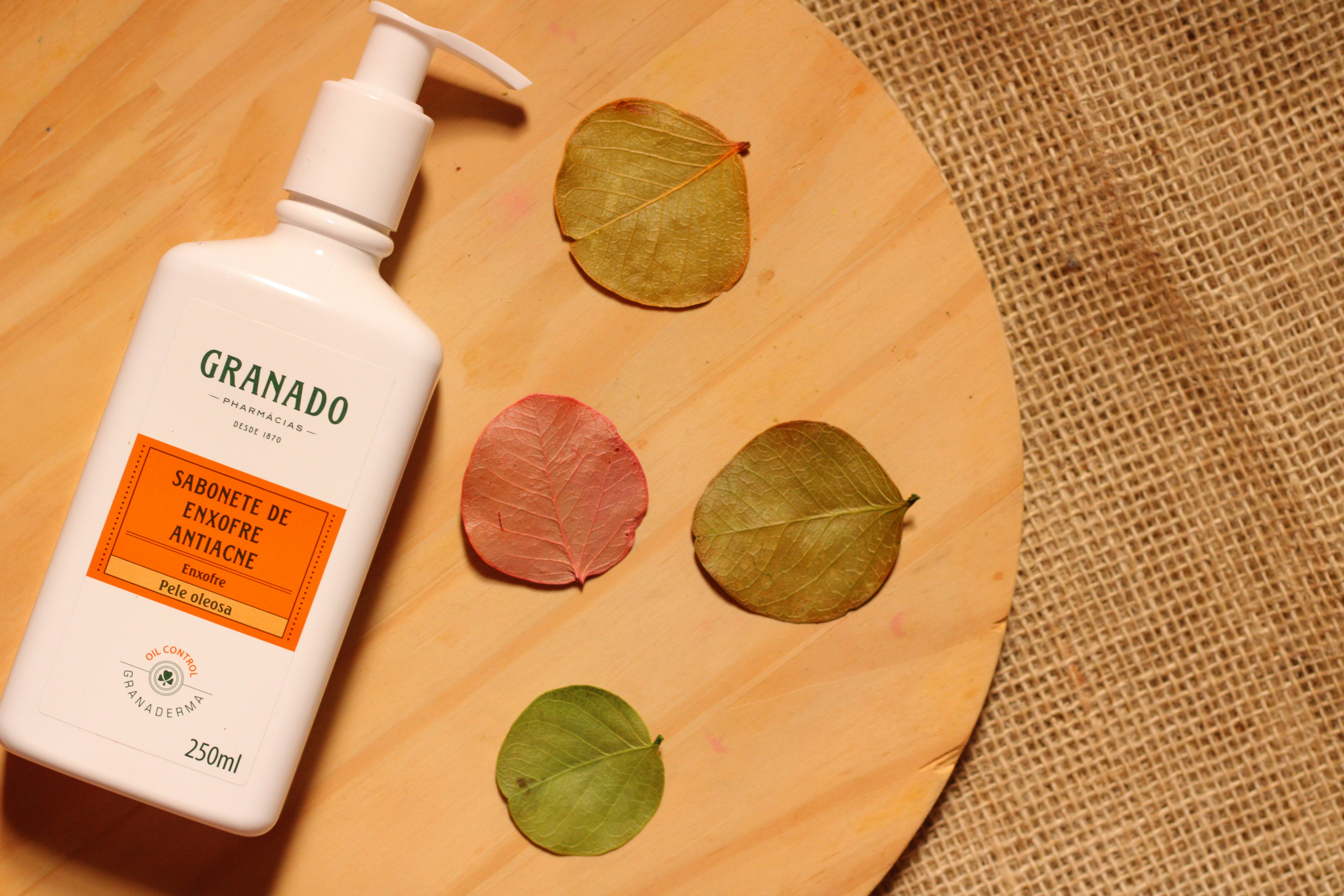 7 Eco-Friendly Skincare Extracts for Balanced Skin