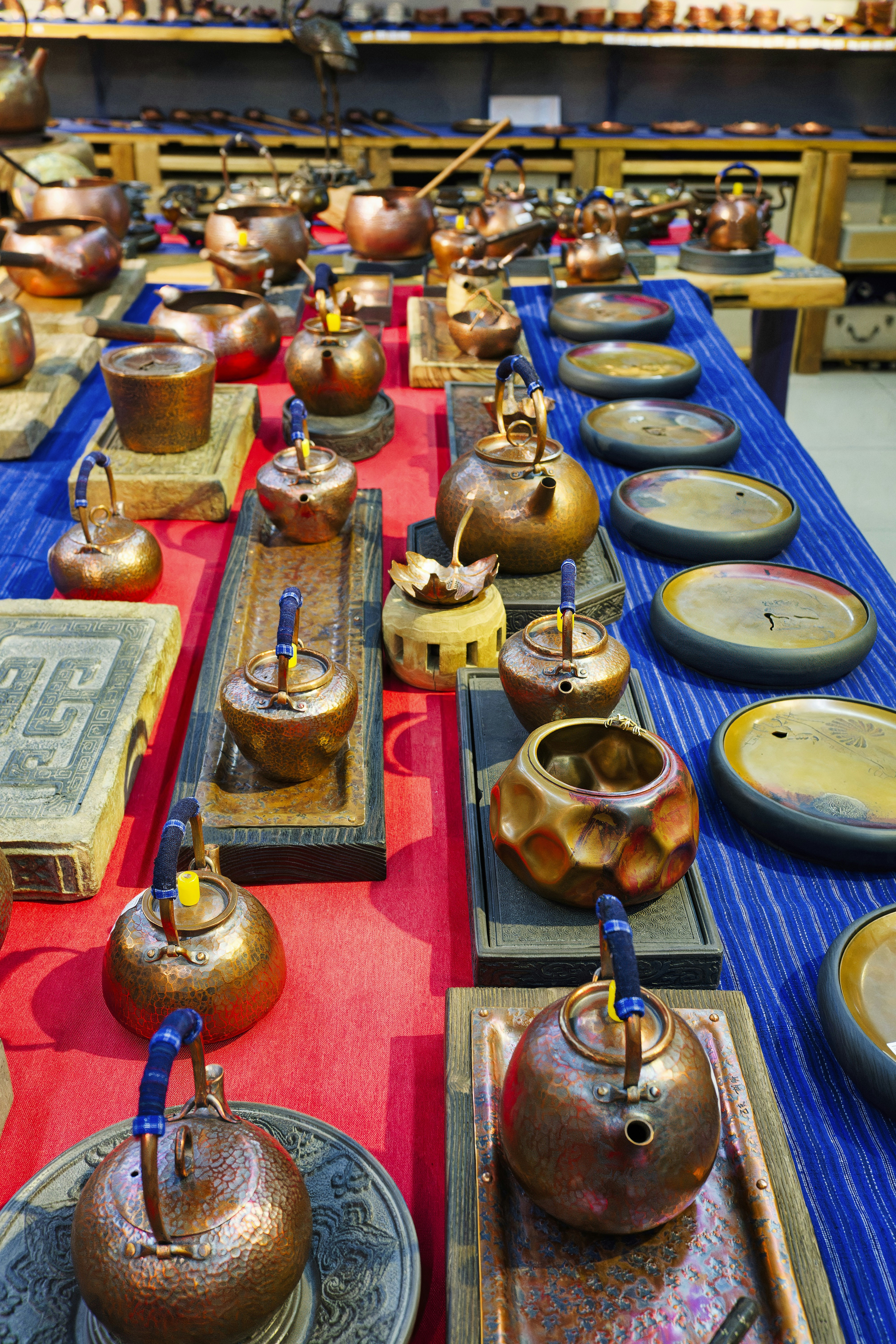 A table topped with lots of pots and pans
