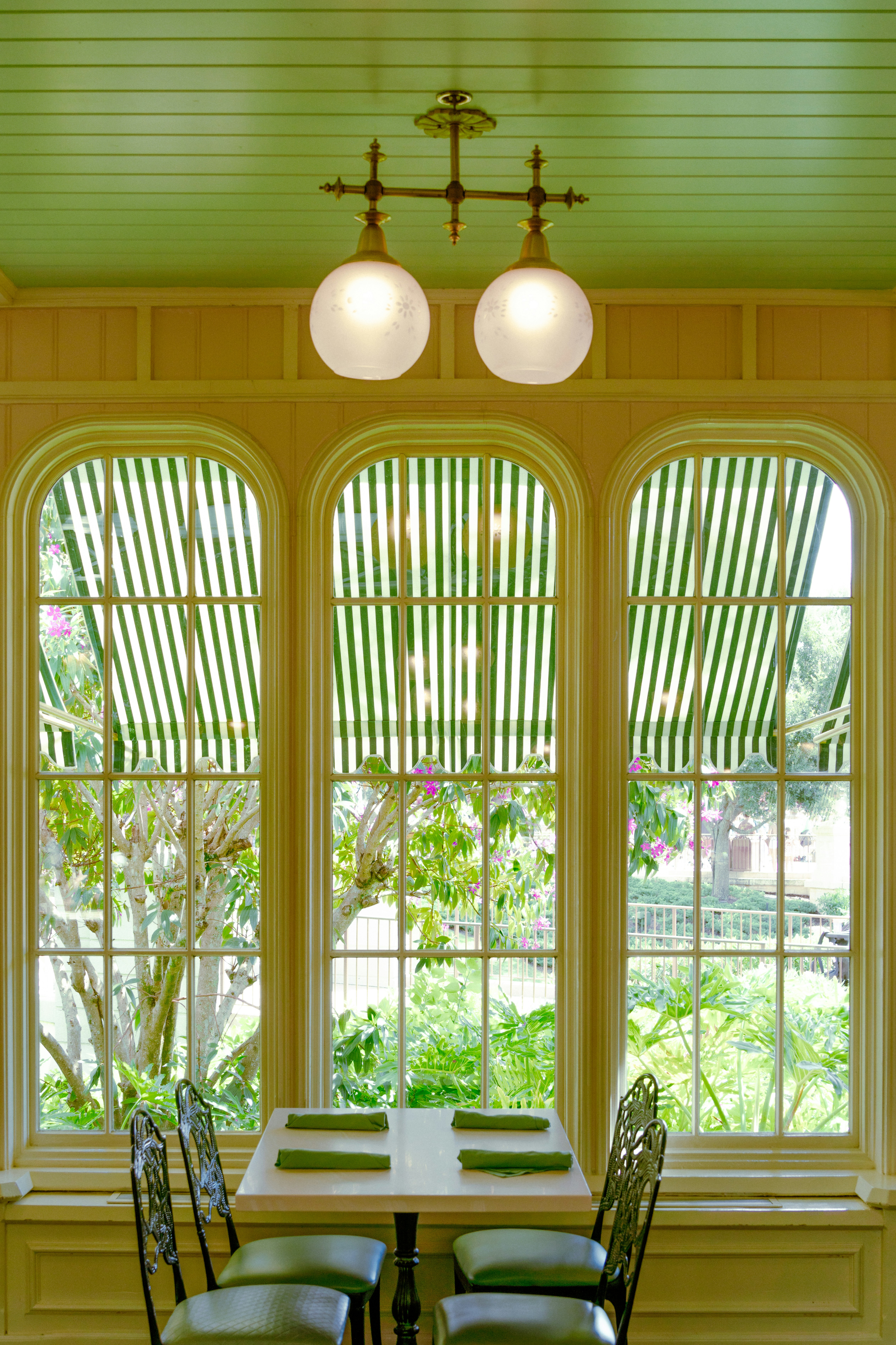 Photo by zhenyao_photo