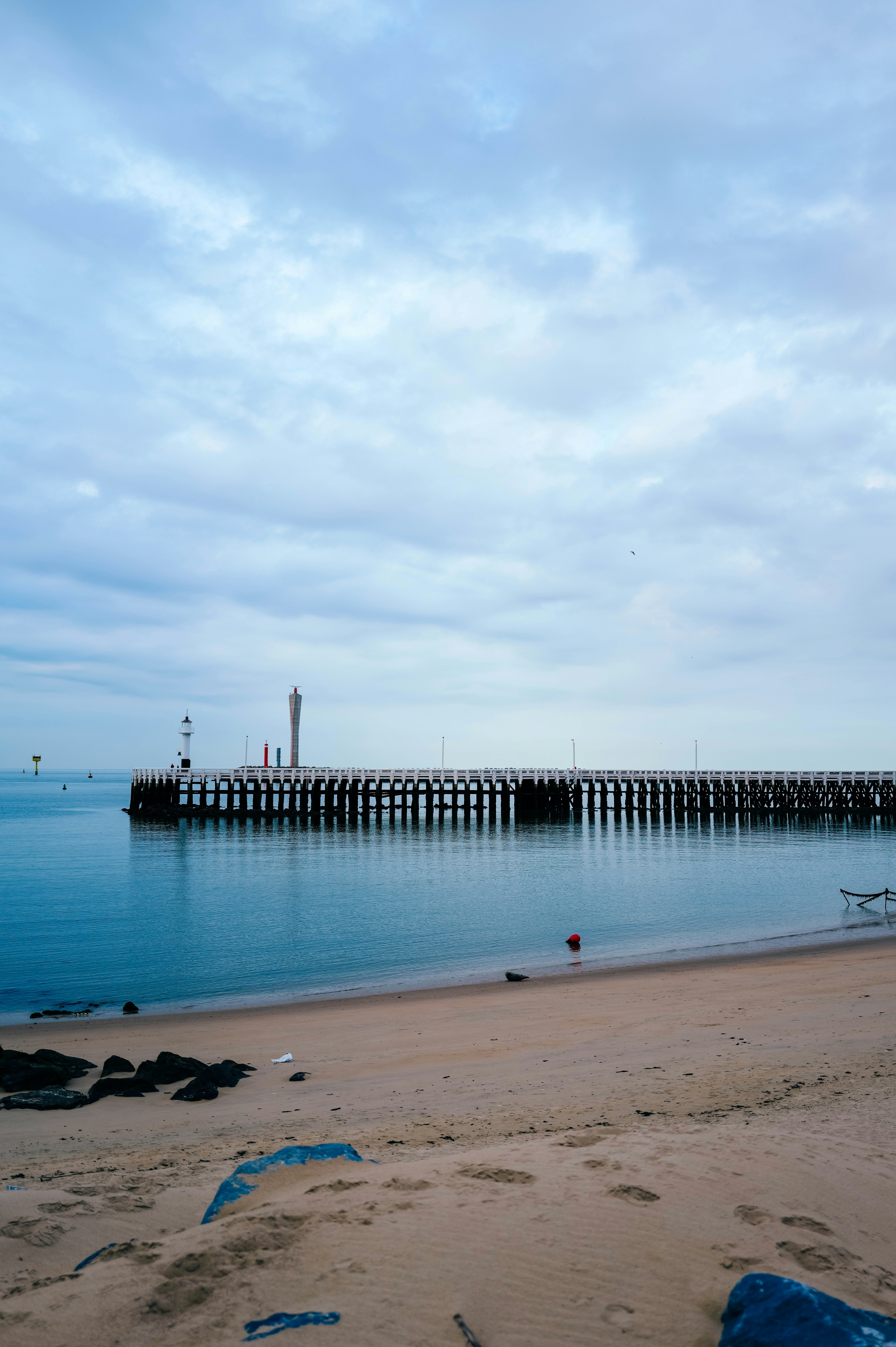 Photo by adrienolichon