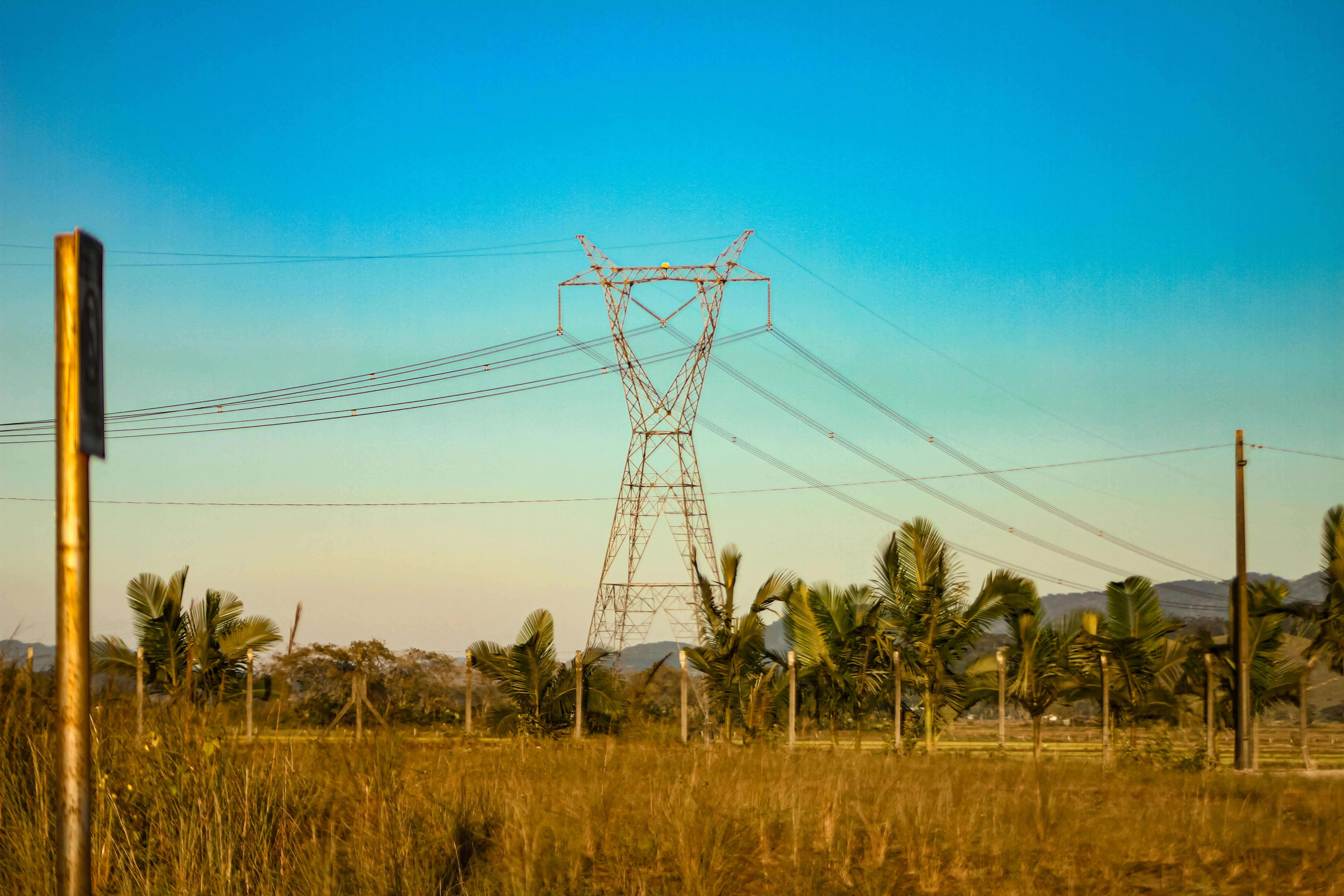 Consumo de energia elétrica sobe 3,8% em abril e acompanha alta da atividade econômica