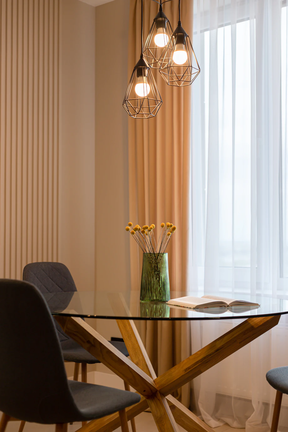 Intérieur lumineux mis en valeur pour l'annonce
