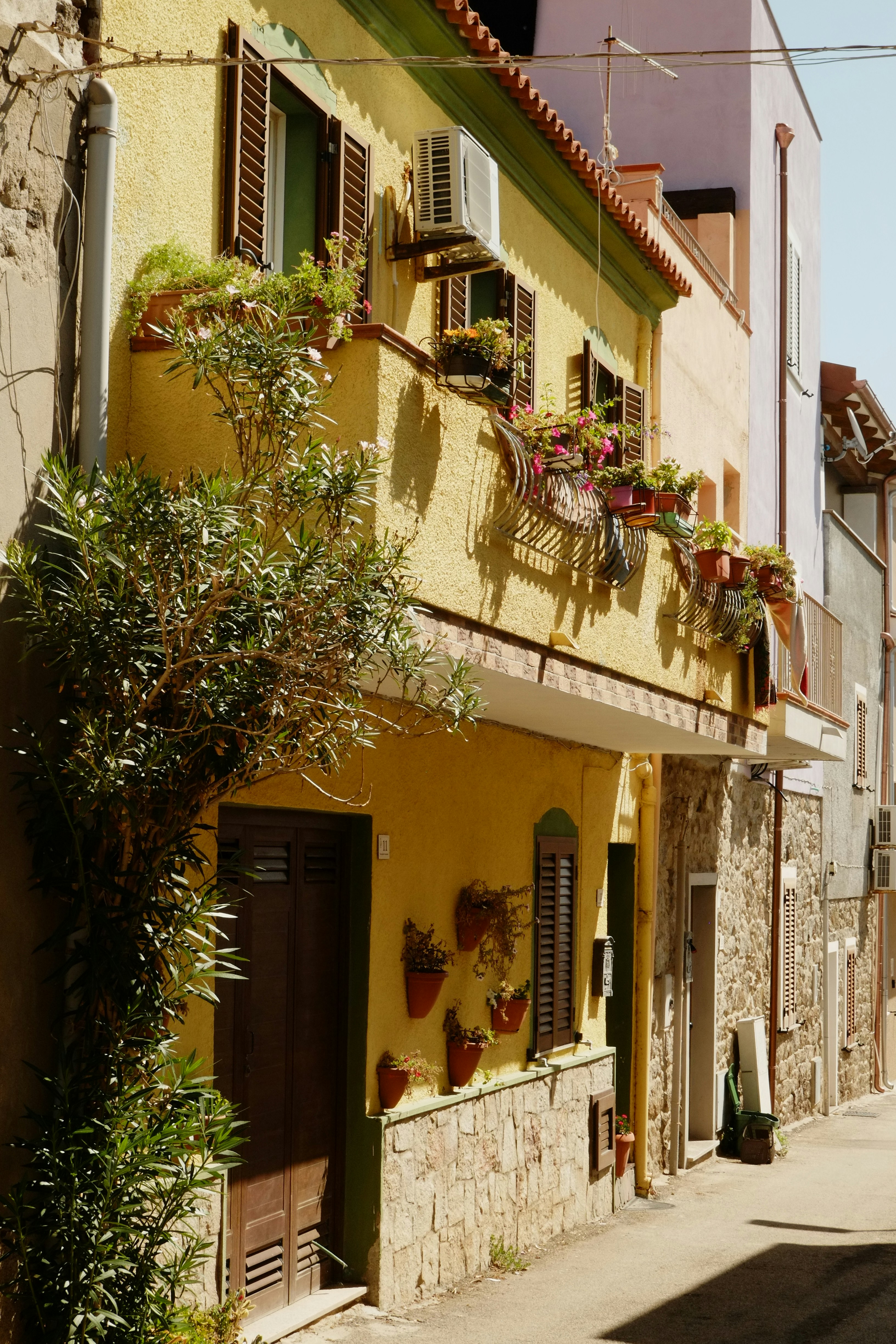 Photo by bernhardbar