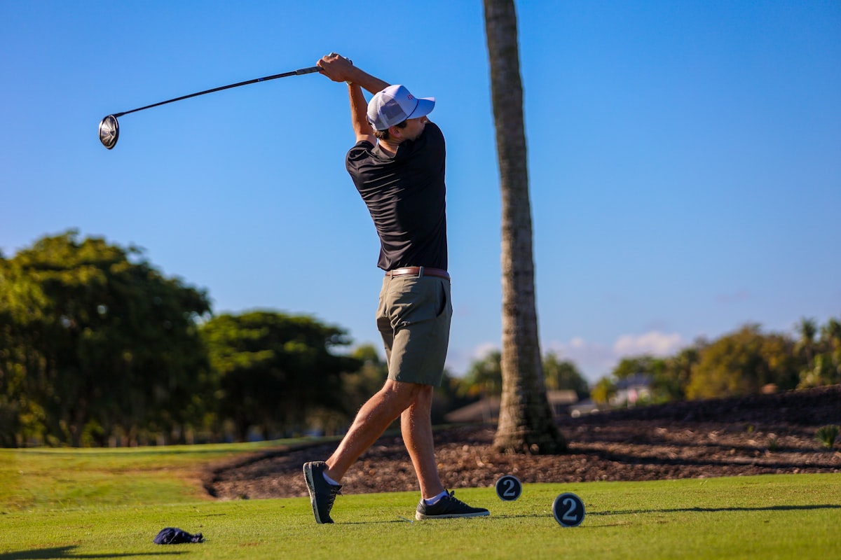 Brandt Snedeker Is 45, Playing on a Sponsor Exemption, and Two Shots Off the Lead. Good for Him.