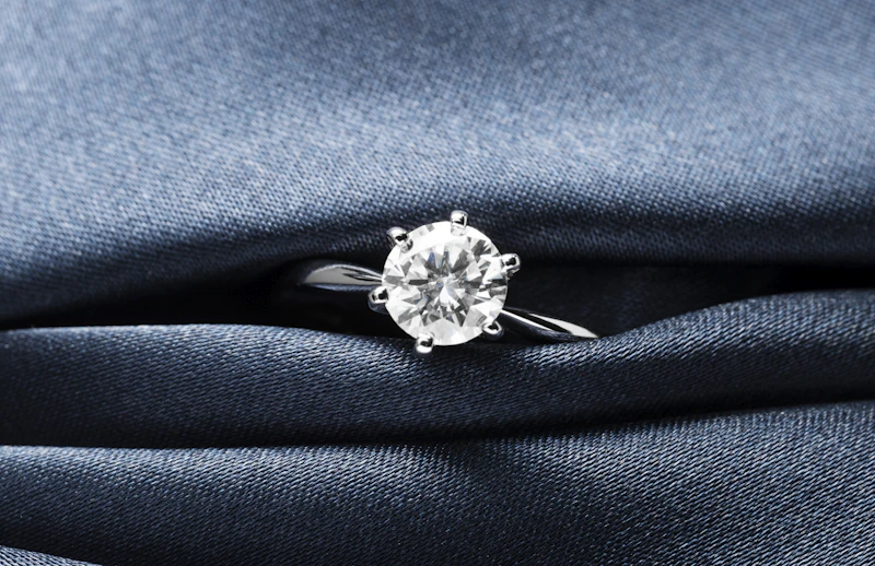 Pear Cut Engagement Ring