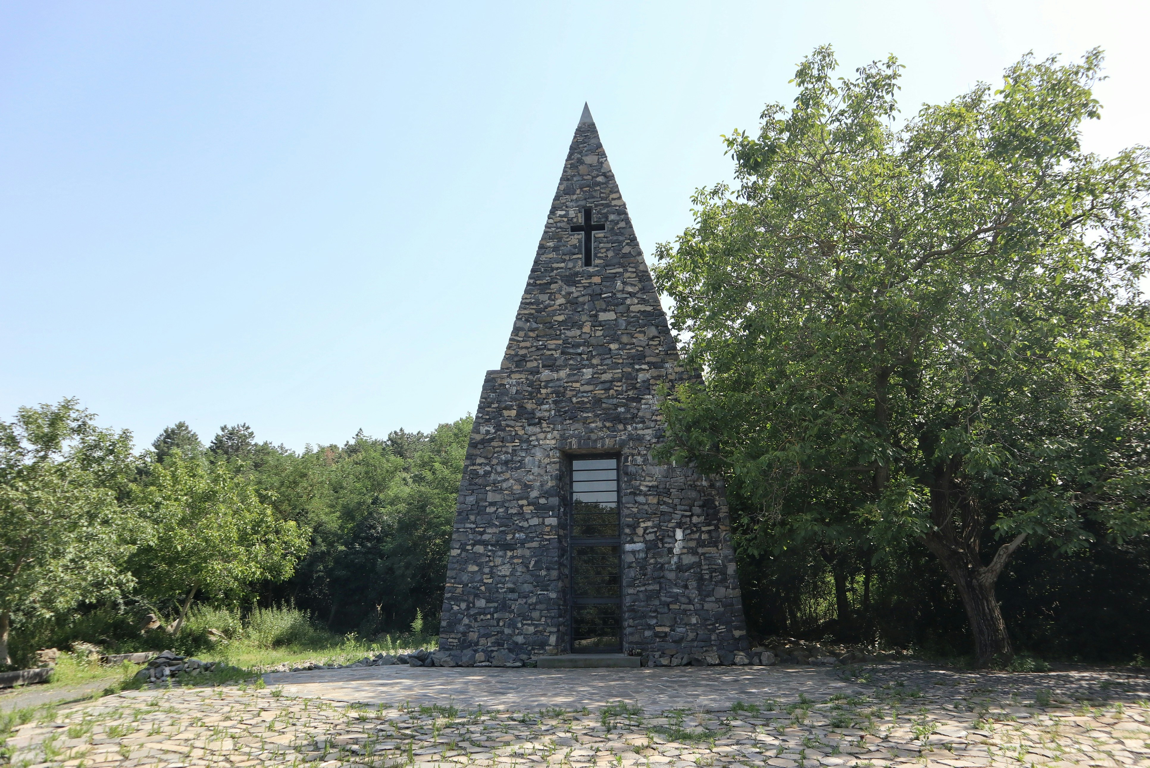 Photo by balint_miko