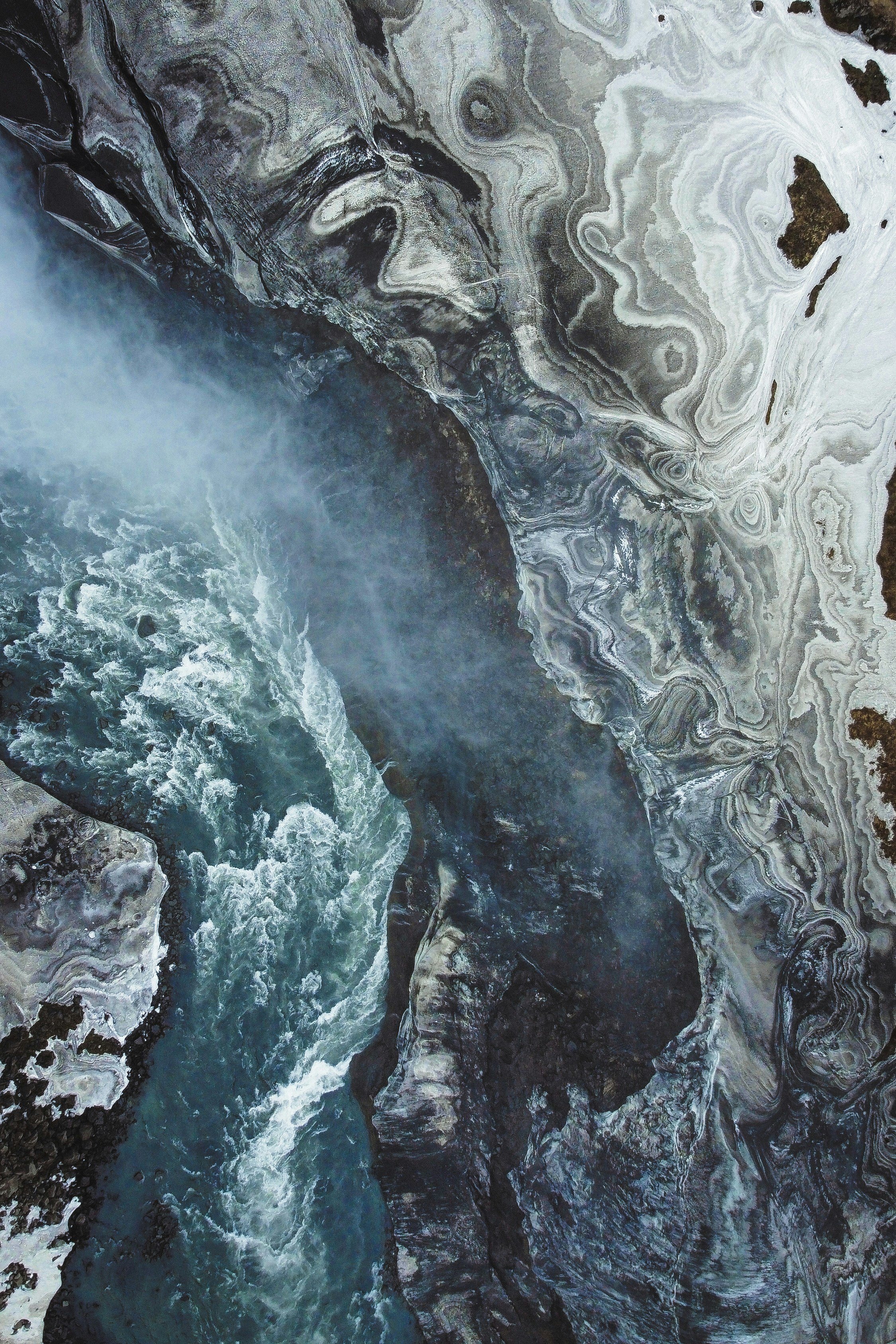 An aerial view of a body of water