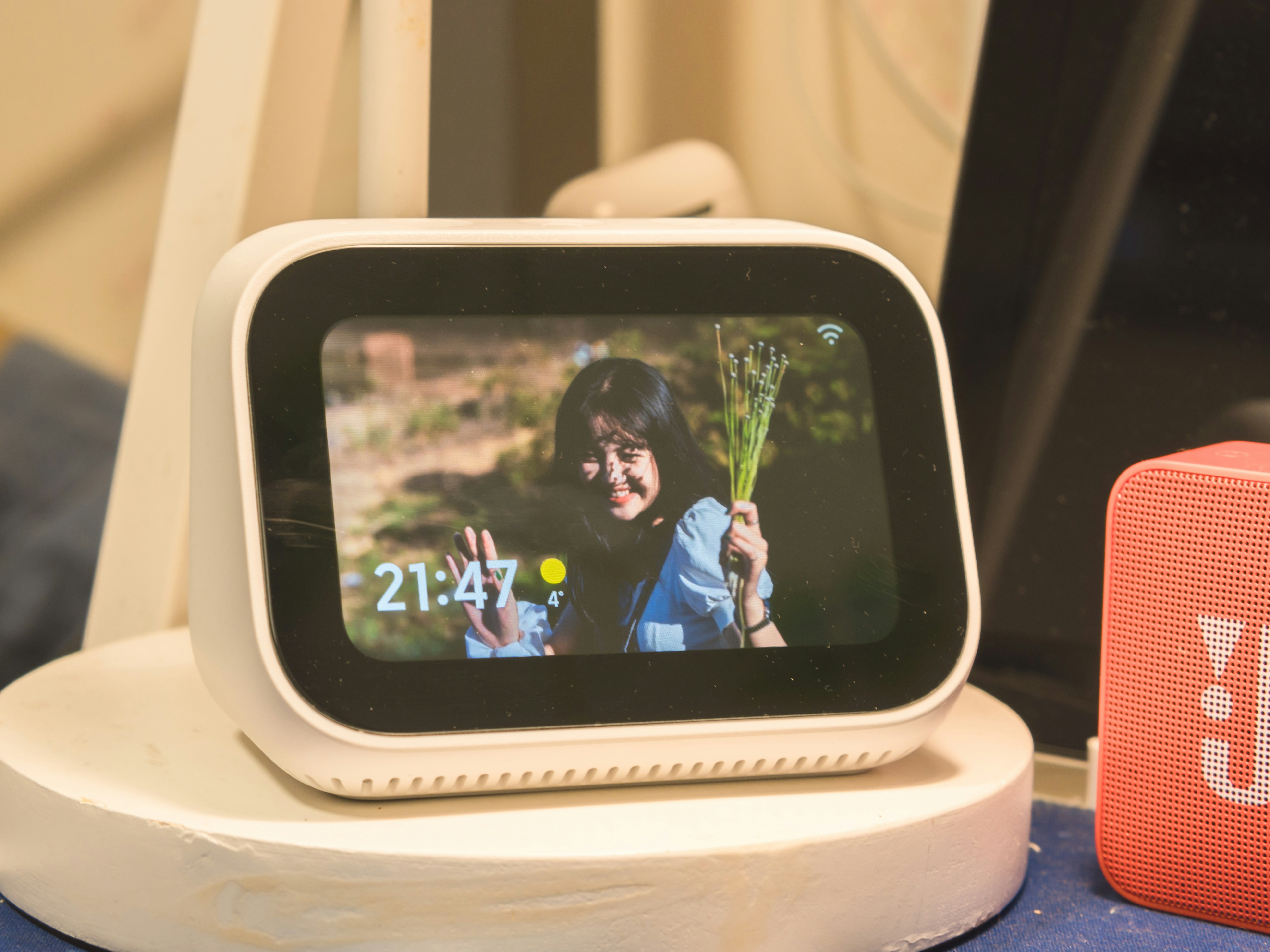 Echo Show 10 performance evaluation. Photo: Product Lab Tested