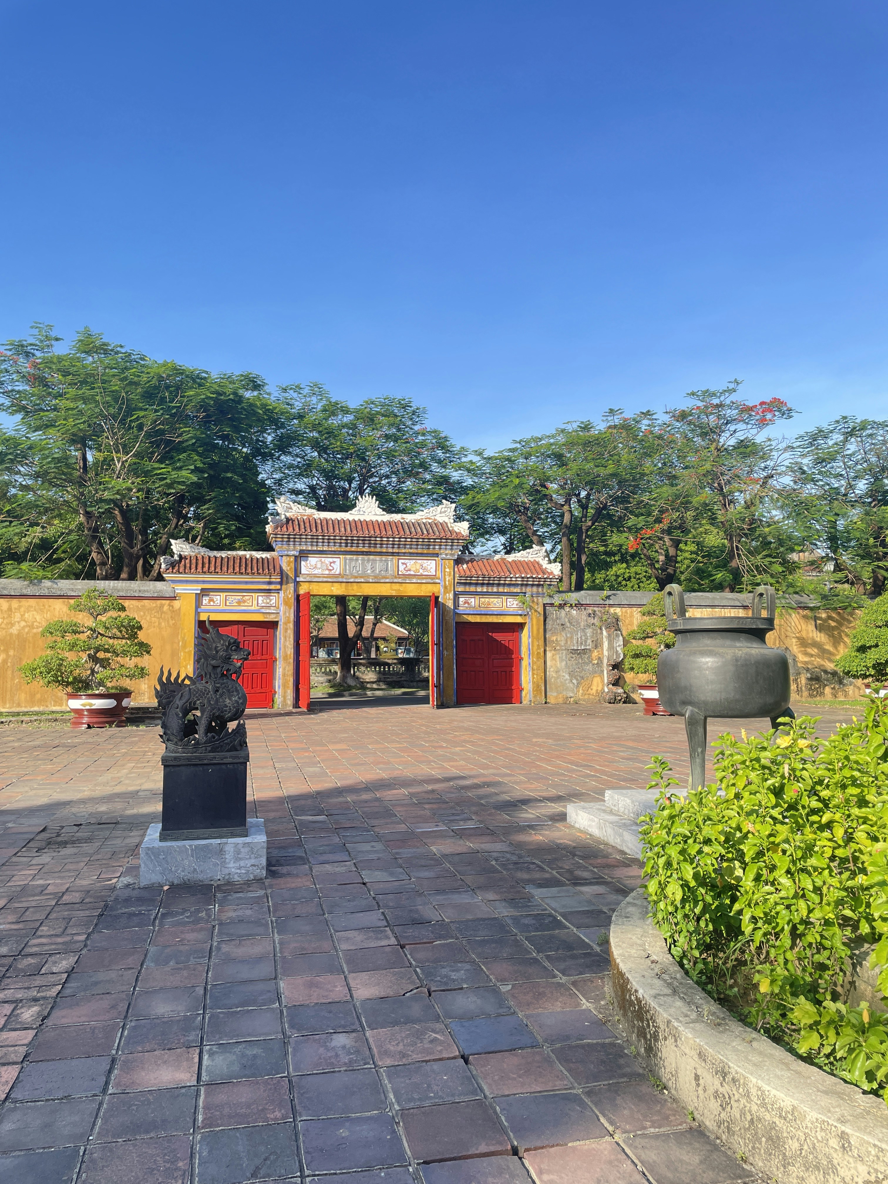 Getting Into and Around Hue