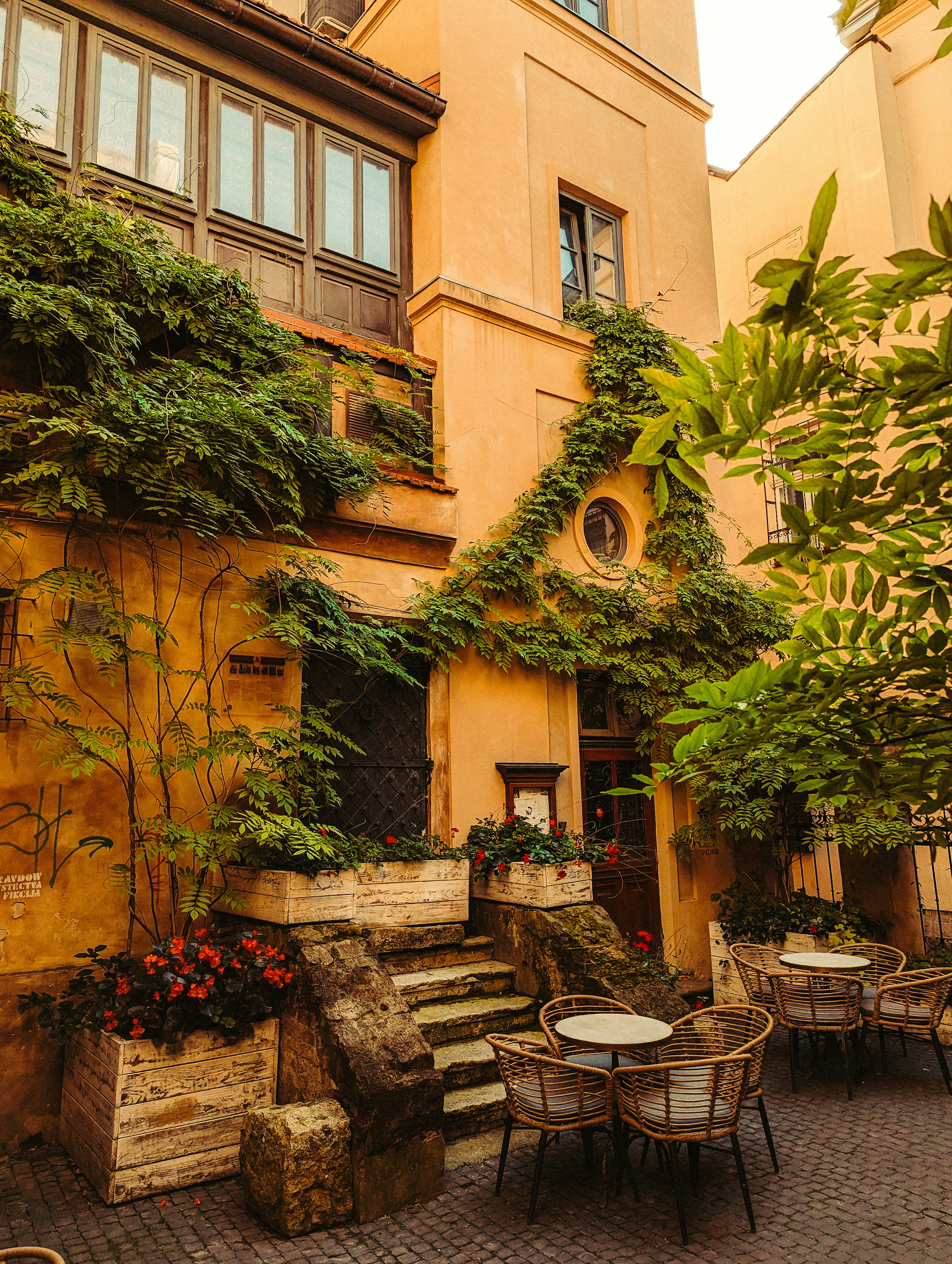 Photo by mineral_of_demon