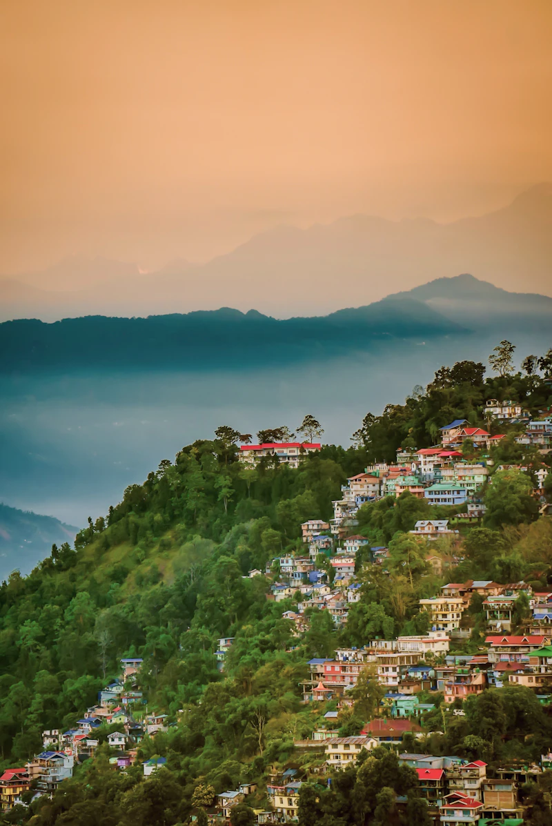 Kalimpong, Gangtok, Pelling & Darjeeling Grand Circuit