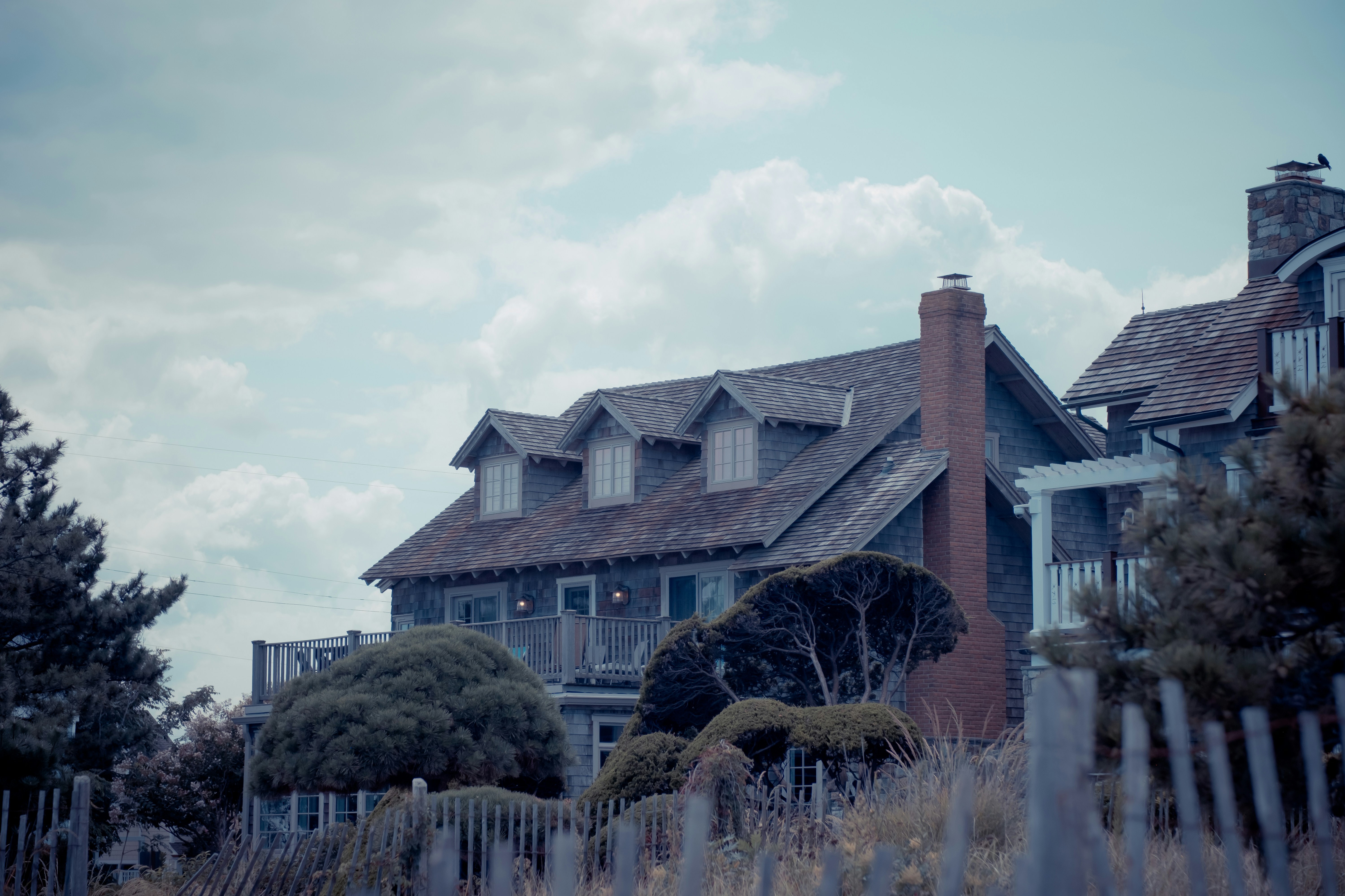 Photo by magicunsplash