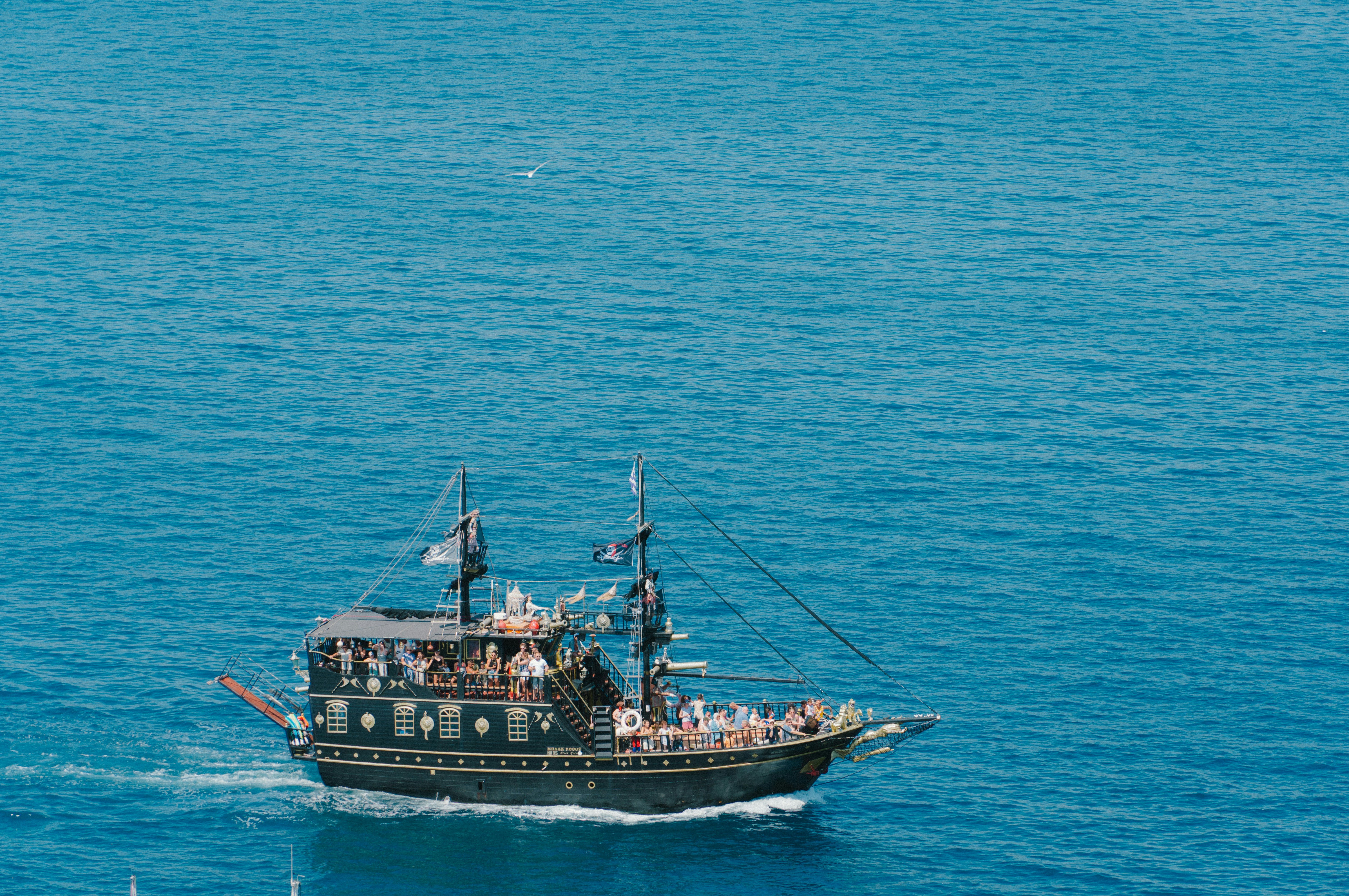 Photo by alexghiurau