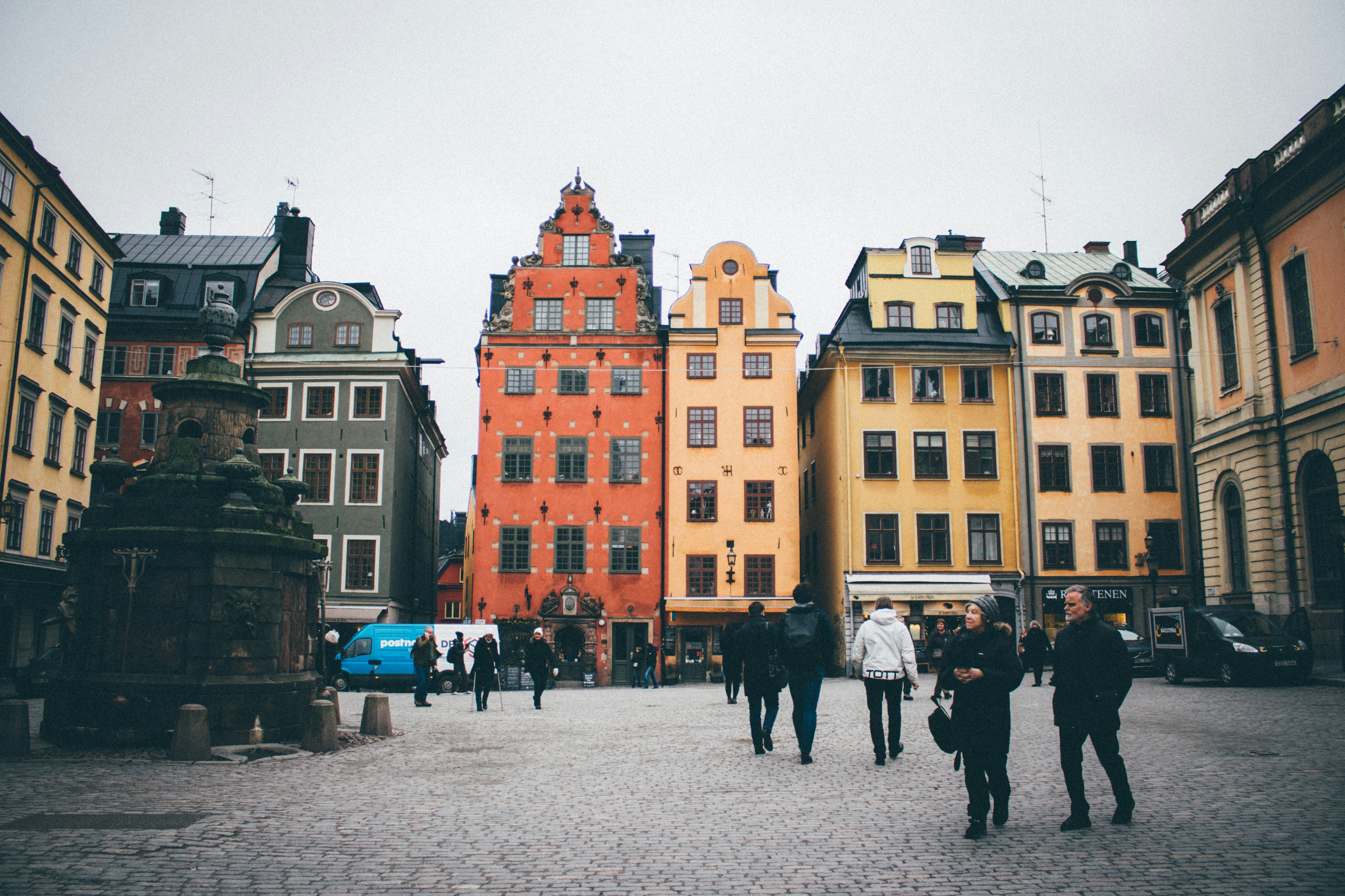 Photo by gabrielmenchaca