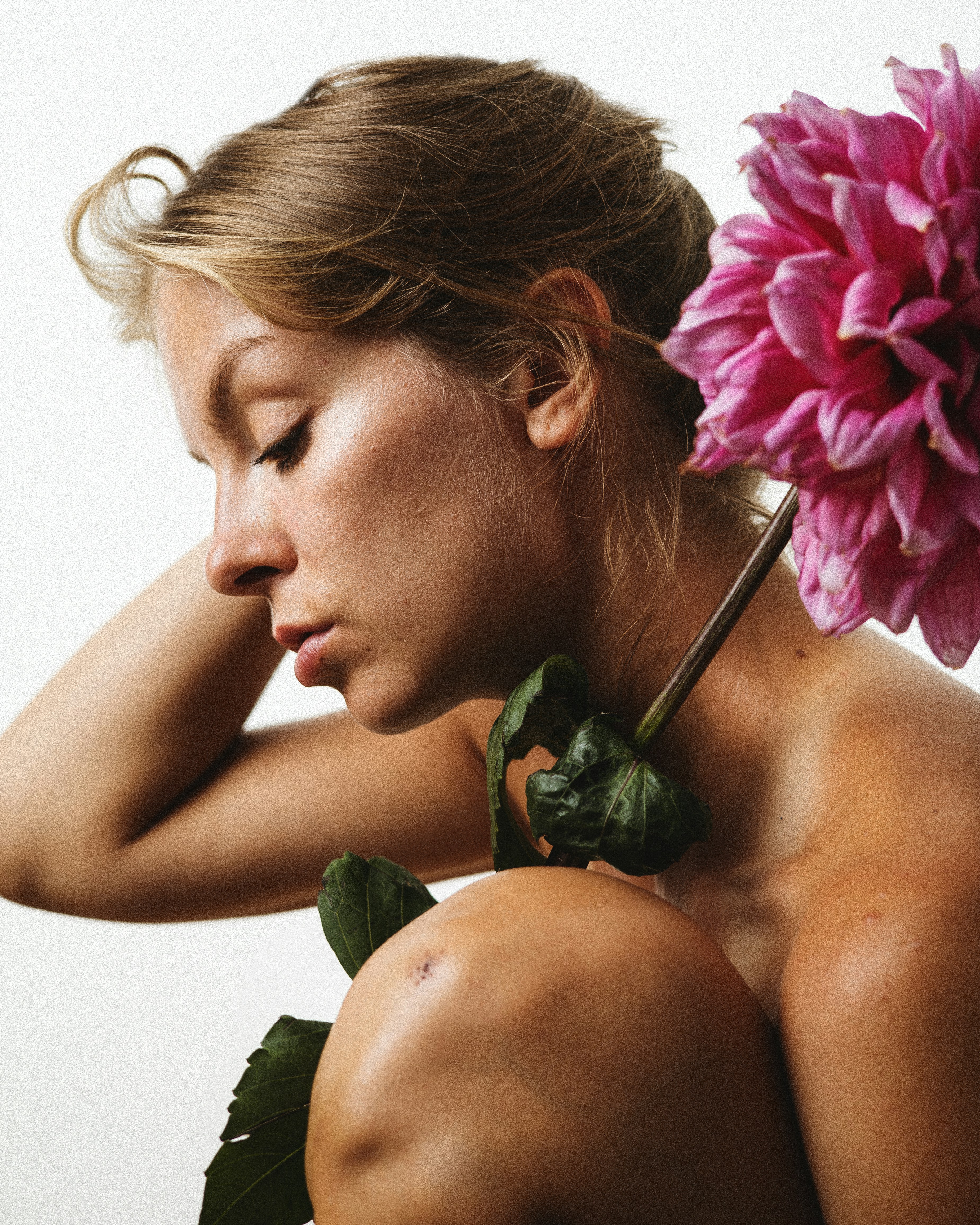 8 Ingredient Combinations That Trigger Beauty Side Effects