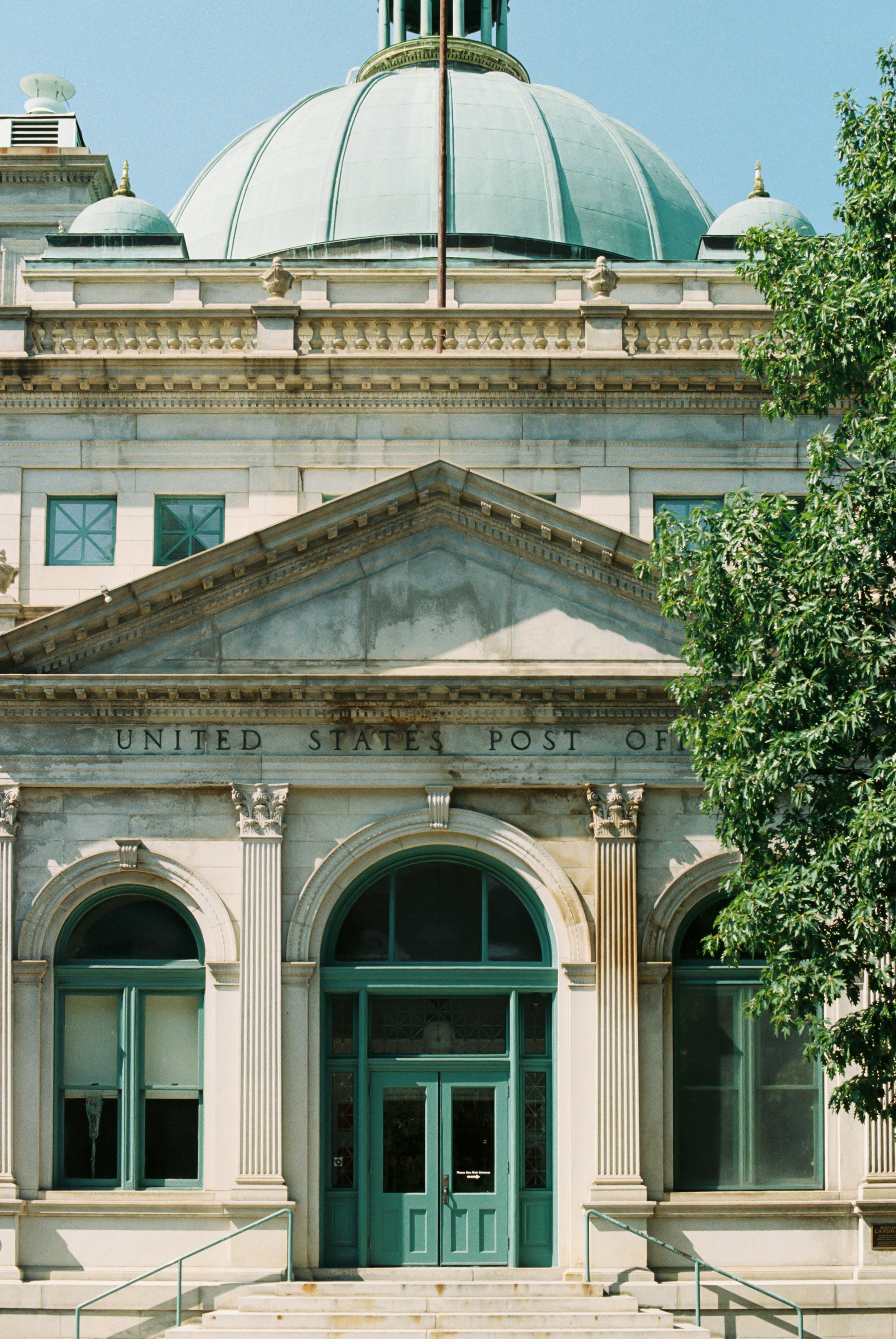 Photo by zhenyao_photo