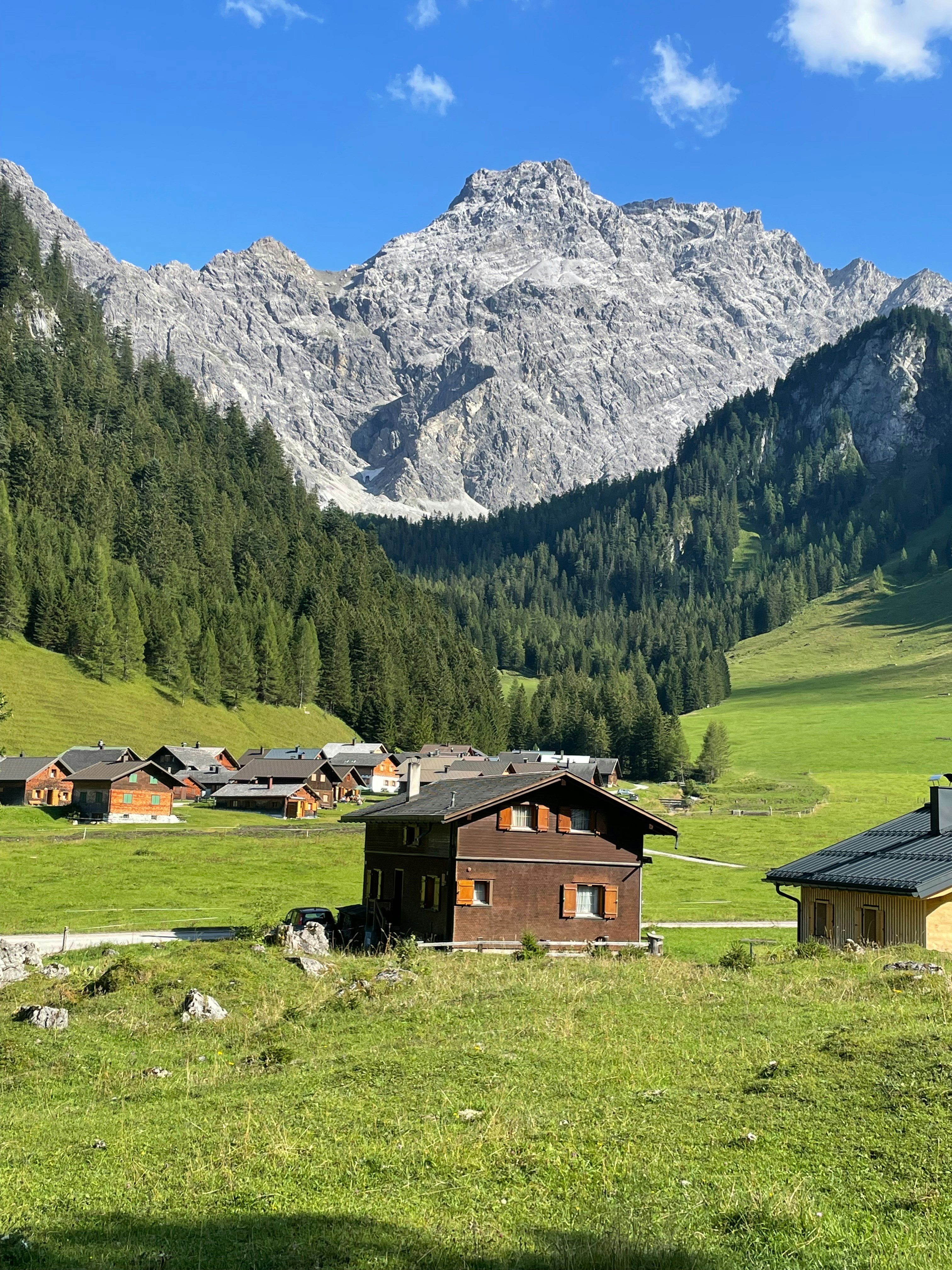 Photo by roycoendersphotography