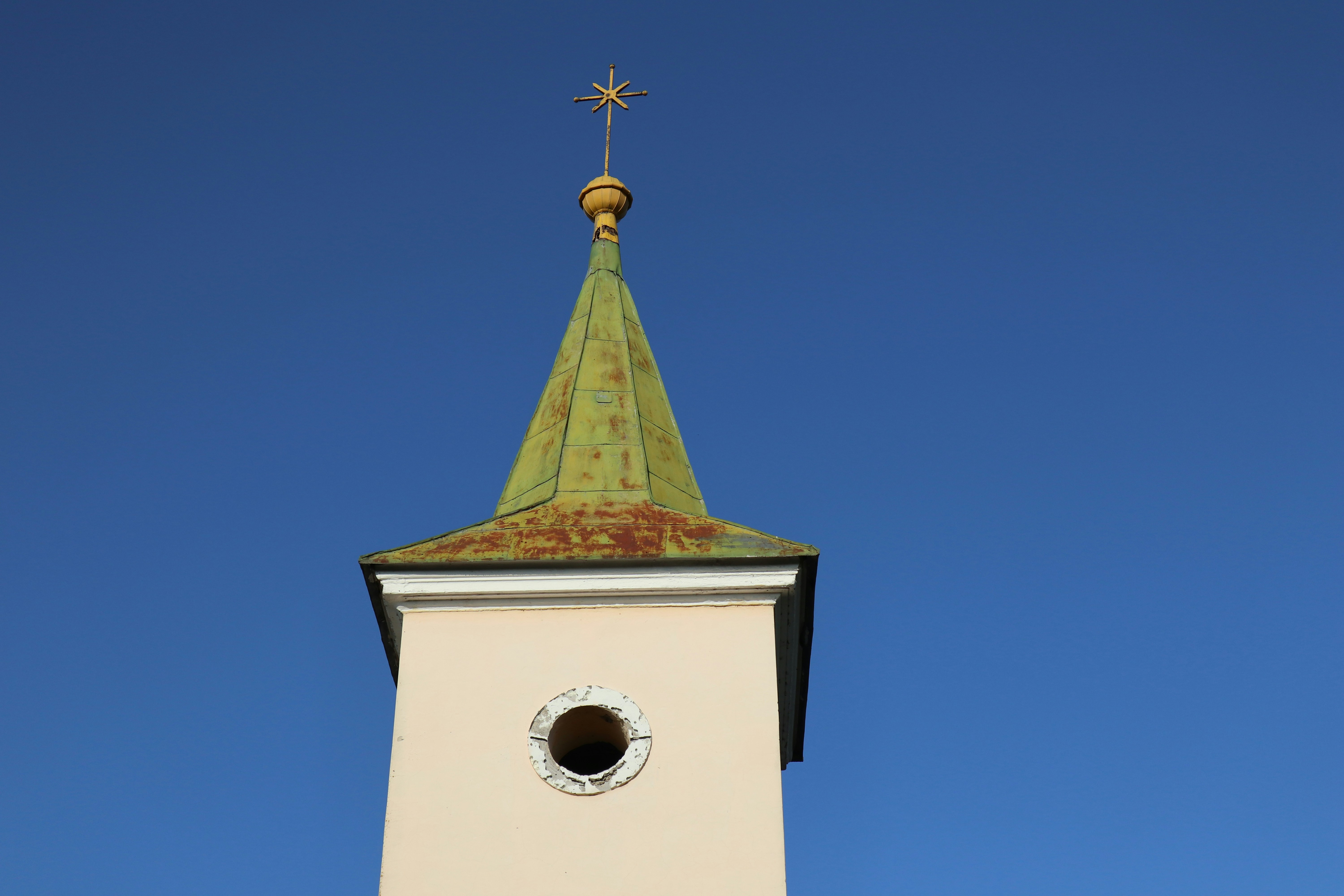 Photo by balint_miko