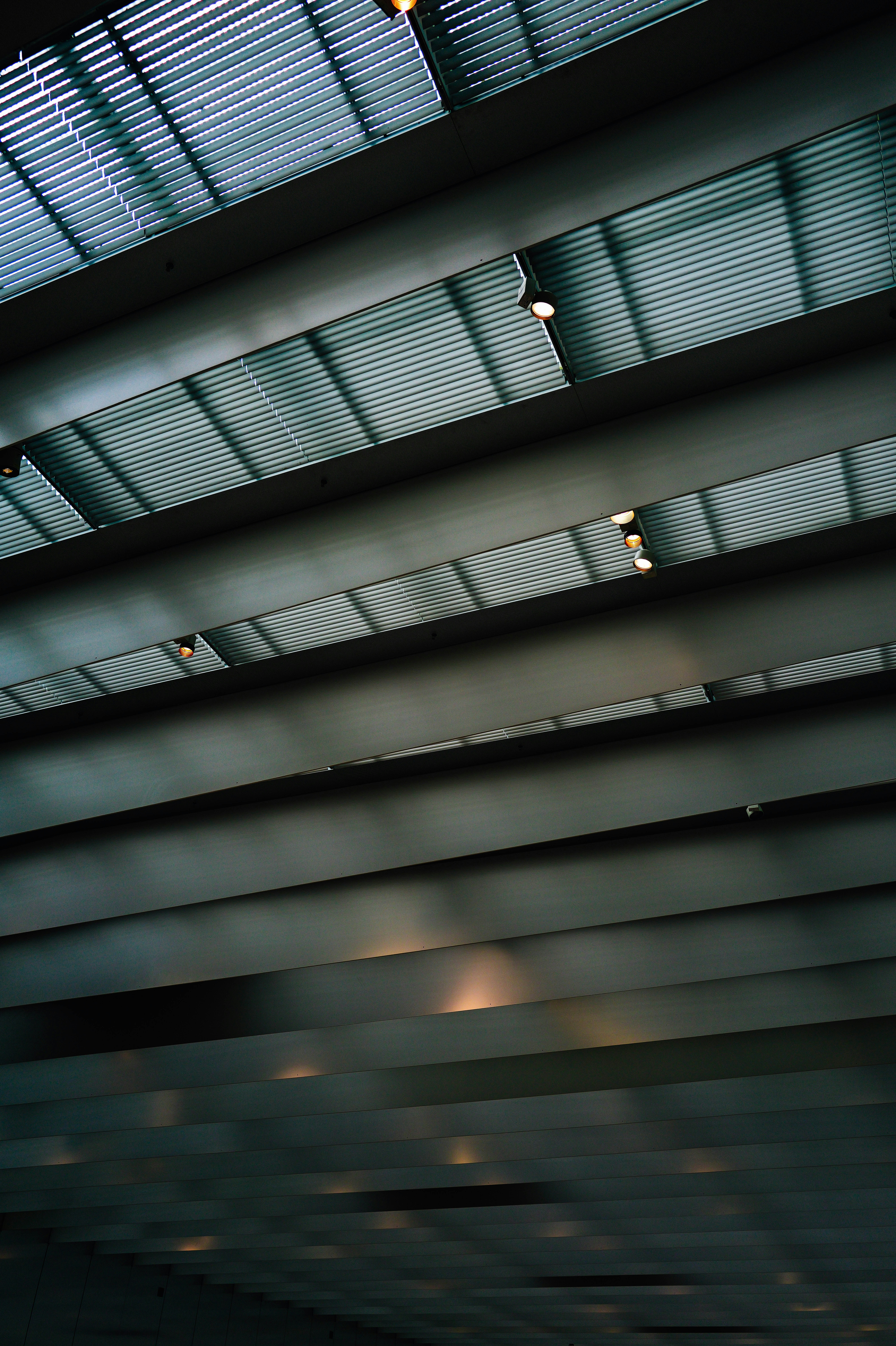 Photo by adrienolichon