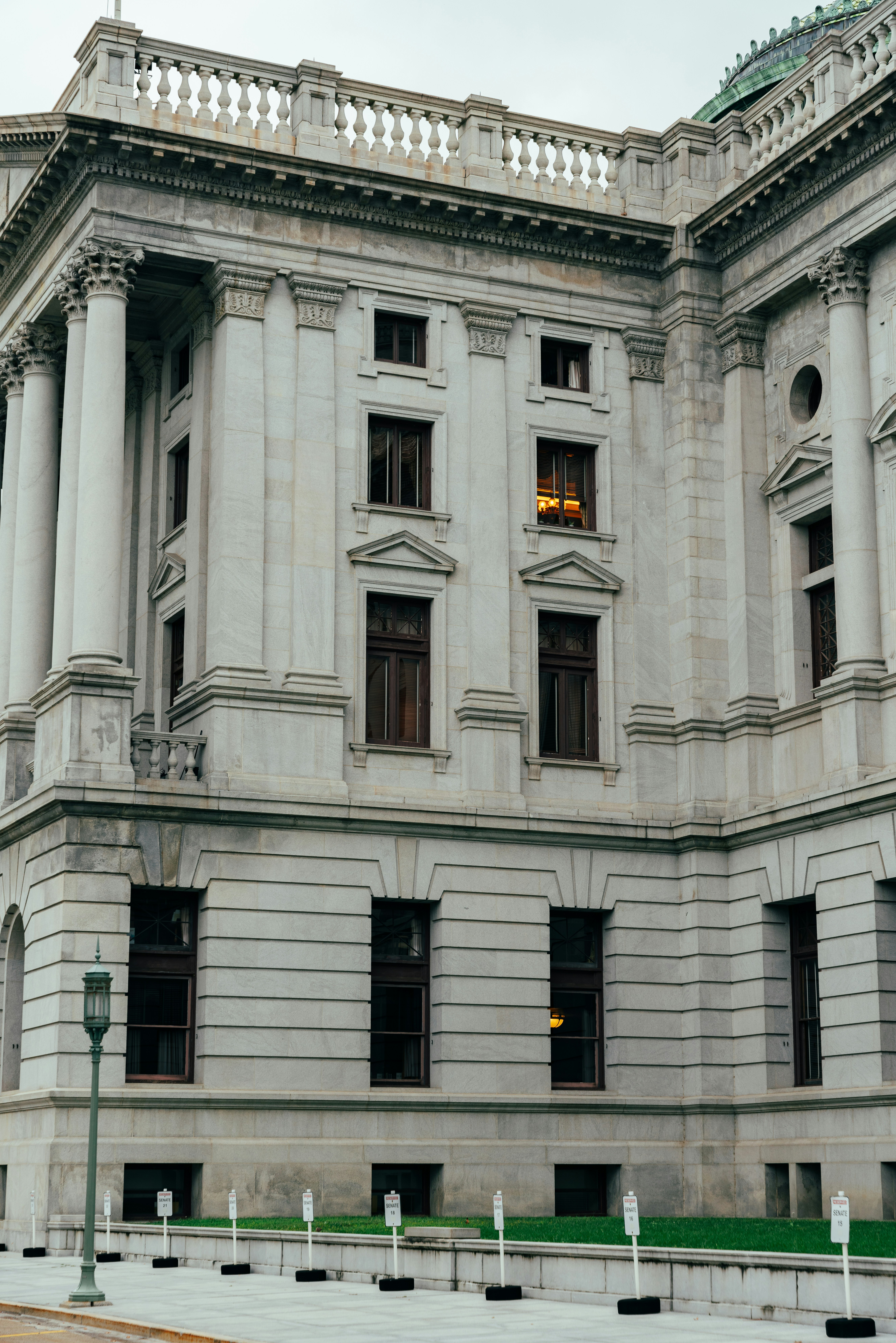 Federal Government Shutdown Freezes More Than Funds as Local Housing Markets with High Share of Fed Employees Feel Impacts
