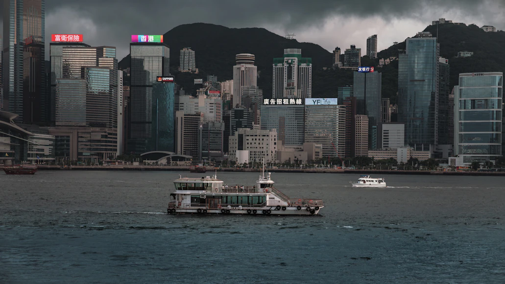 
- 美国无人机市场发展现状及趋势
- 香港无人机市场需求分析
- 无人机进口香港的主要用途(商业用途、个人用途等)
- 影响无人机进口量的因素
