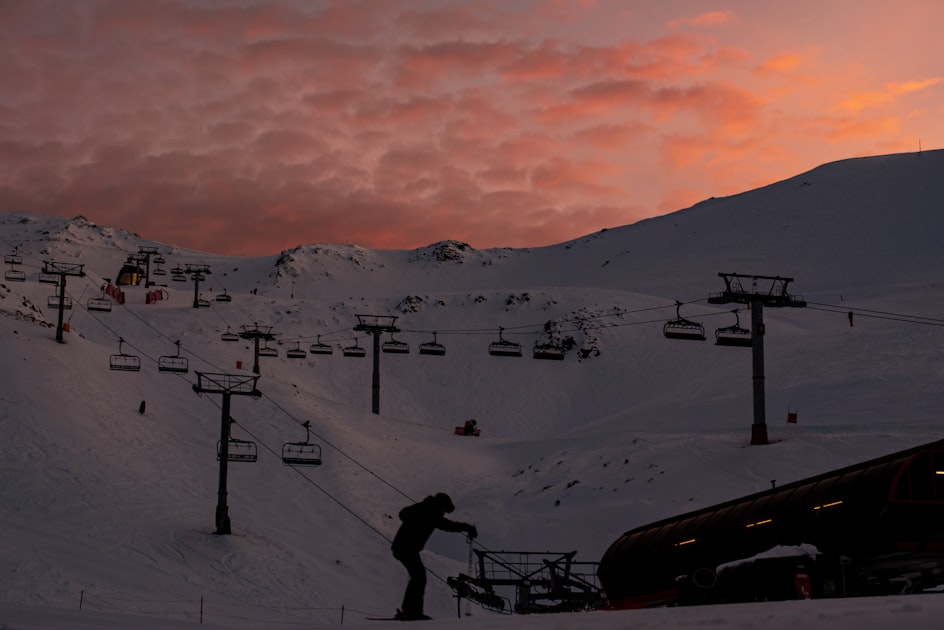 The Complete Guide to Skiing the Southern Hemisphere: New Zealand, Chile, and Argentina