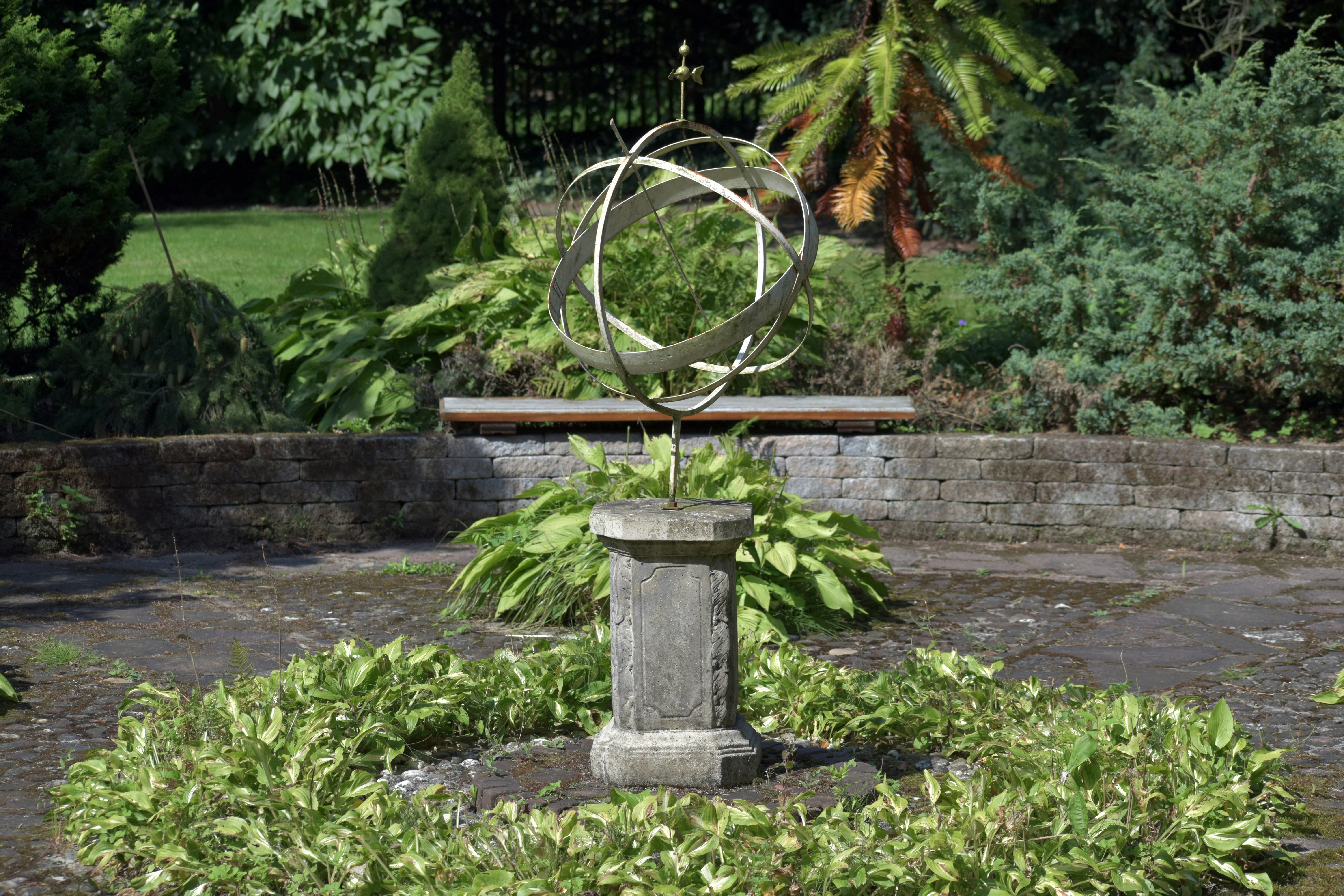 Girouette de jardin originale inspirée par la nature