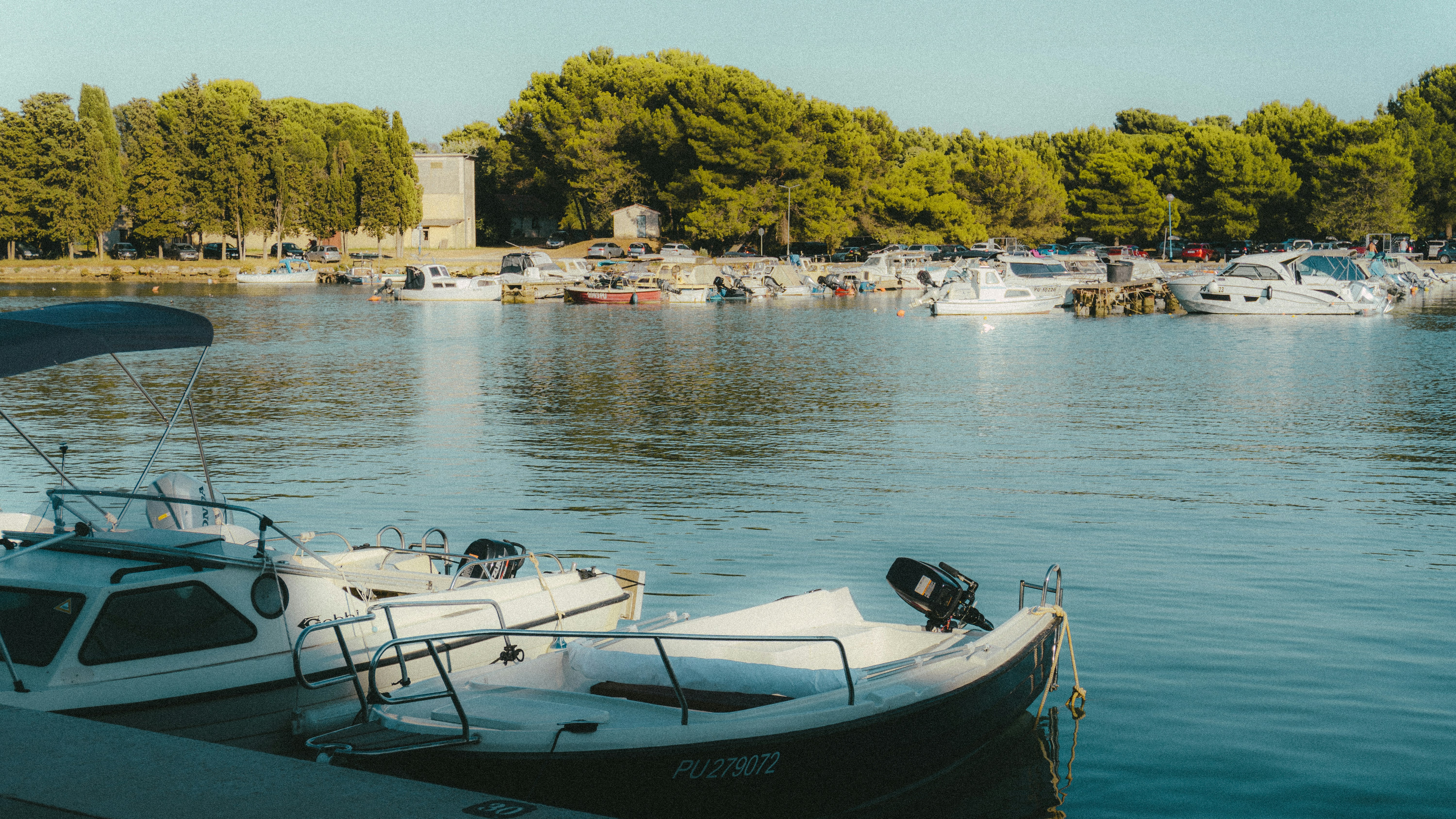 Photo by puskas_dominik